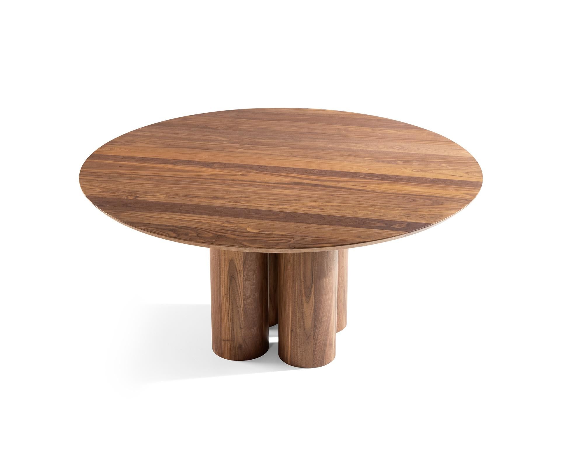 https://a.1stdibscdn.com/kluskens-jumbo-dining-table-for-sale-picture-4/f_60392/f_282826921650311047431/KEM_1084_Jumbo_Noten_4_master.jpg