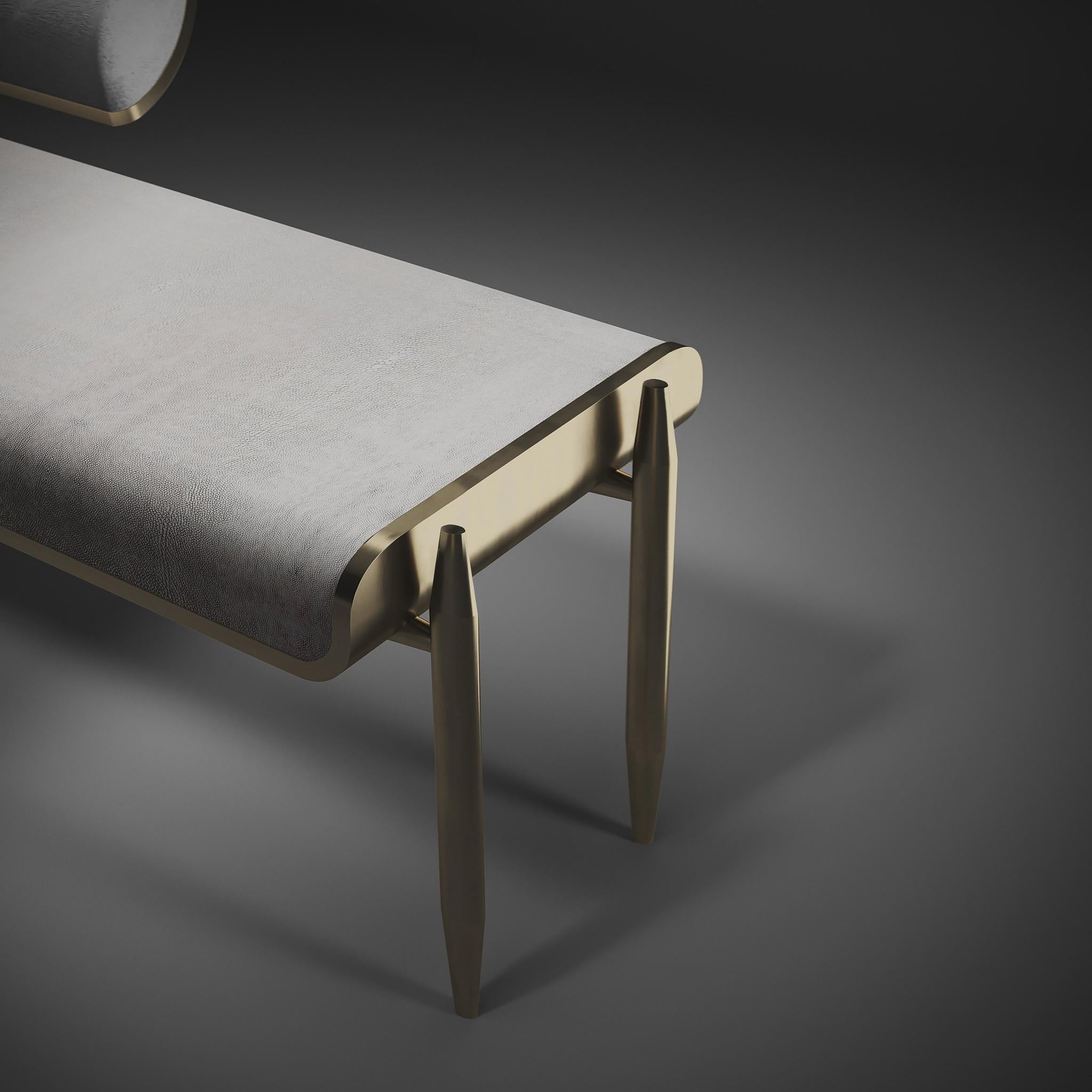 https://a.1stdibscdn.com/shagreen-bench-with-bronze-patina-brass-details-by-kifu-paris-for-sale-picture-18/f_45491/f_237785621622239527687/KLOV05_D1_V3_master.jpg