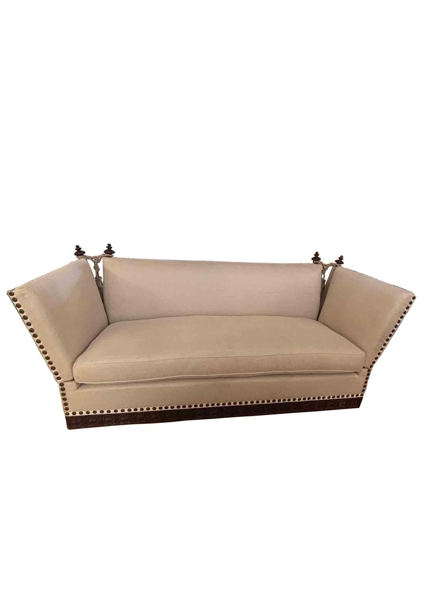 https://a.1stdibscdn.com/made-to-order-classic-drop-arm-knole-sofa-with-carved-solid-walnut-base-for-sale-picture-4/f_8812/f_394028721737663024147/KNOLE_SOFA_22_master.jpg