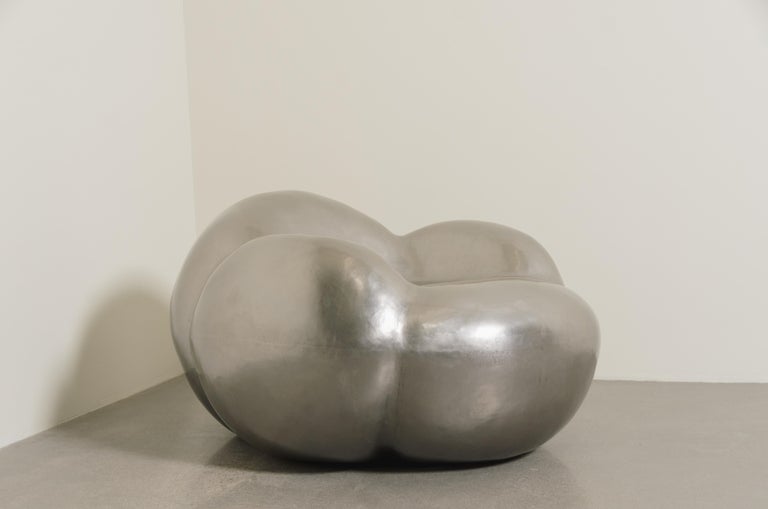 https://a.1stdibscdn.com/contemporary-stainless-steel-cloud-chair-by-robert-kuo-limited-edition-for-sale-picture-5/f_17792/f_374585621701990903498/KUO_1598_4_master.jpg?width=768