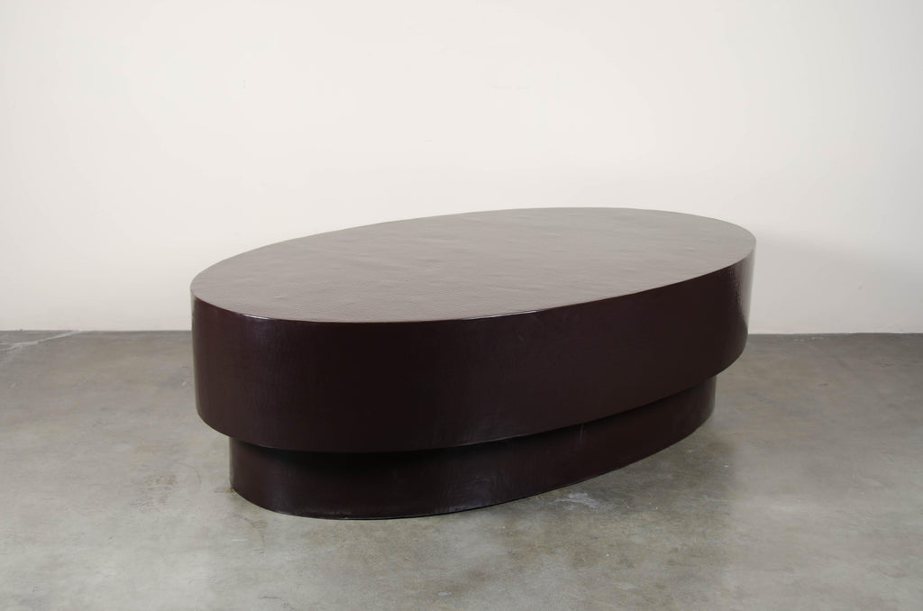 https://a.1stdibscdn.com/oval-coffee-table-copper-by-robert-kuo-hand-repousse-limited-edition-for-sale-picture-3/f_17792/1533231241076/KUO_3675_102_master.jpg