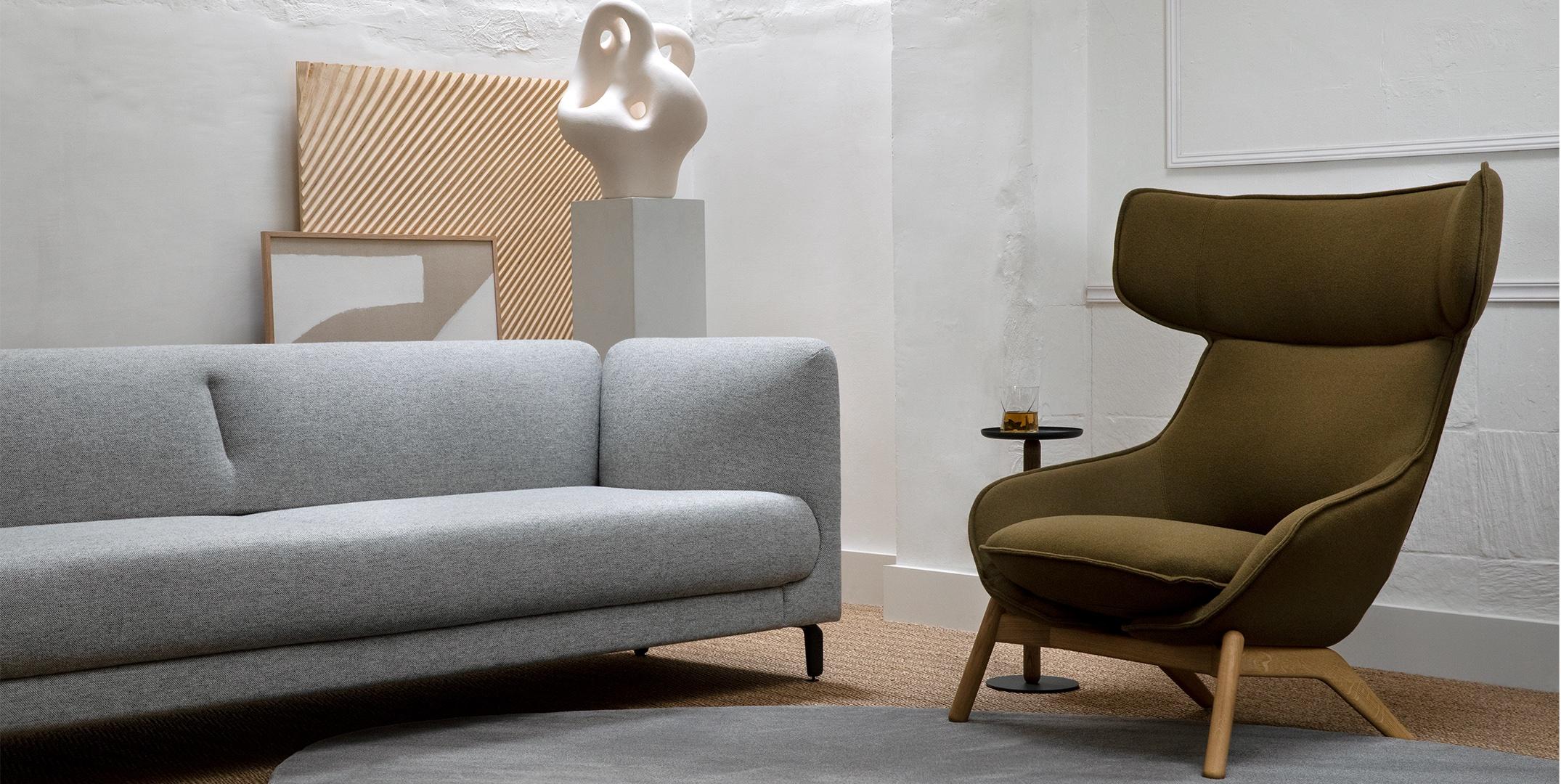 https://a.1stdibscdn.com/customizable-artifort-kalm-comfort-lounge-chair-by-patrick-norguet-for-sale-picture-5/f_44642/f_142631711667172410118/KalmComfort_2150x1080px_master.jpg