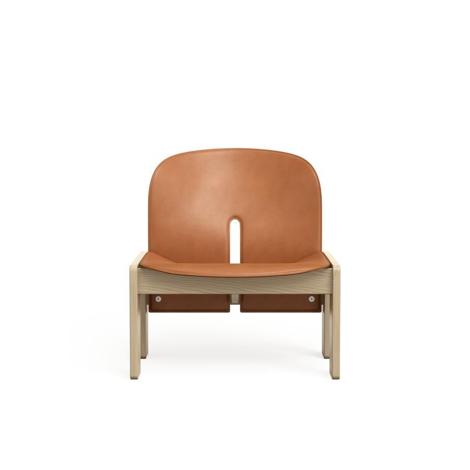 https://a.1stdibscdn.com/scarpa-chair-925-in-wood-and-leather-by-afra-and-tobias-scarpa-1966-for-sale-picture-14/f_14272/f_414592921726231083597/Karakter_Scarpa_925_Lounge_Chair_Ash_Natural_Cognac_Leather_Packshot_Front__master.jpg