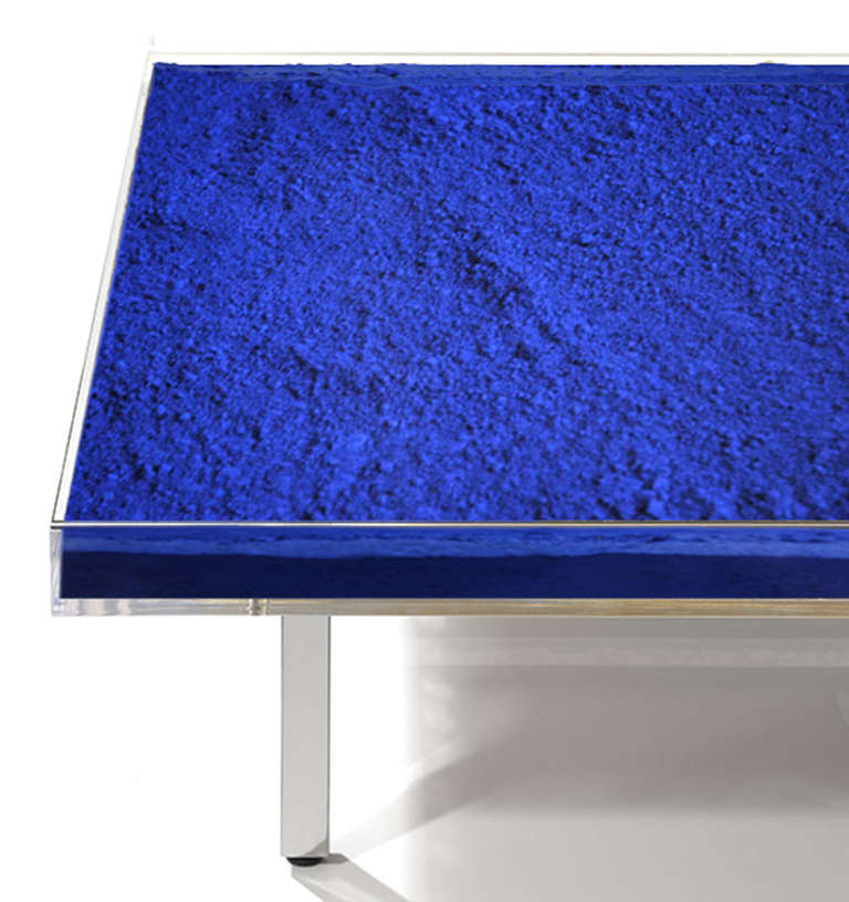 https://a.1stdibscdn.com/table-ikb-by-yves-klein-for-sale-picture-3/f_8922/f_359425521693410031969/Klein_blue_best_l.jpeg