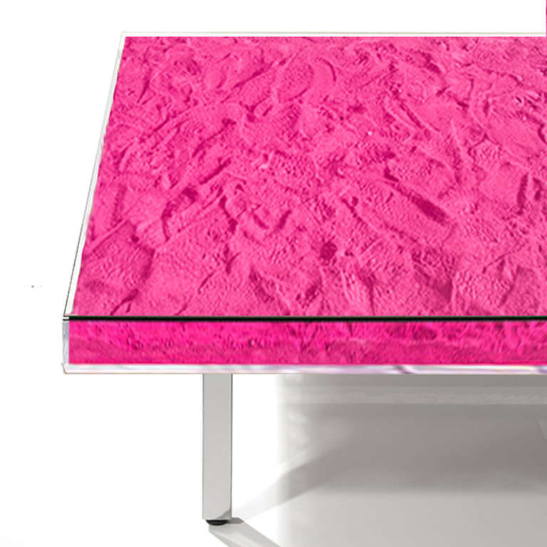 https://a.1stdibscdn.com/table-monopink-by-yves-klein-for-sale-picture-2/f_8922/f_359427421693410703147/Klein_rose_l.jpeg