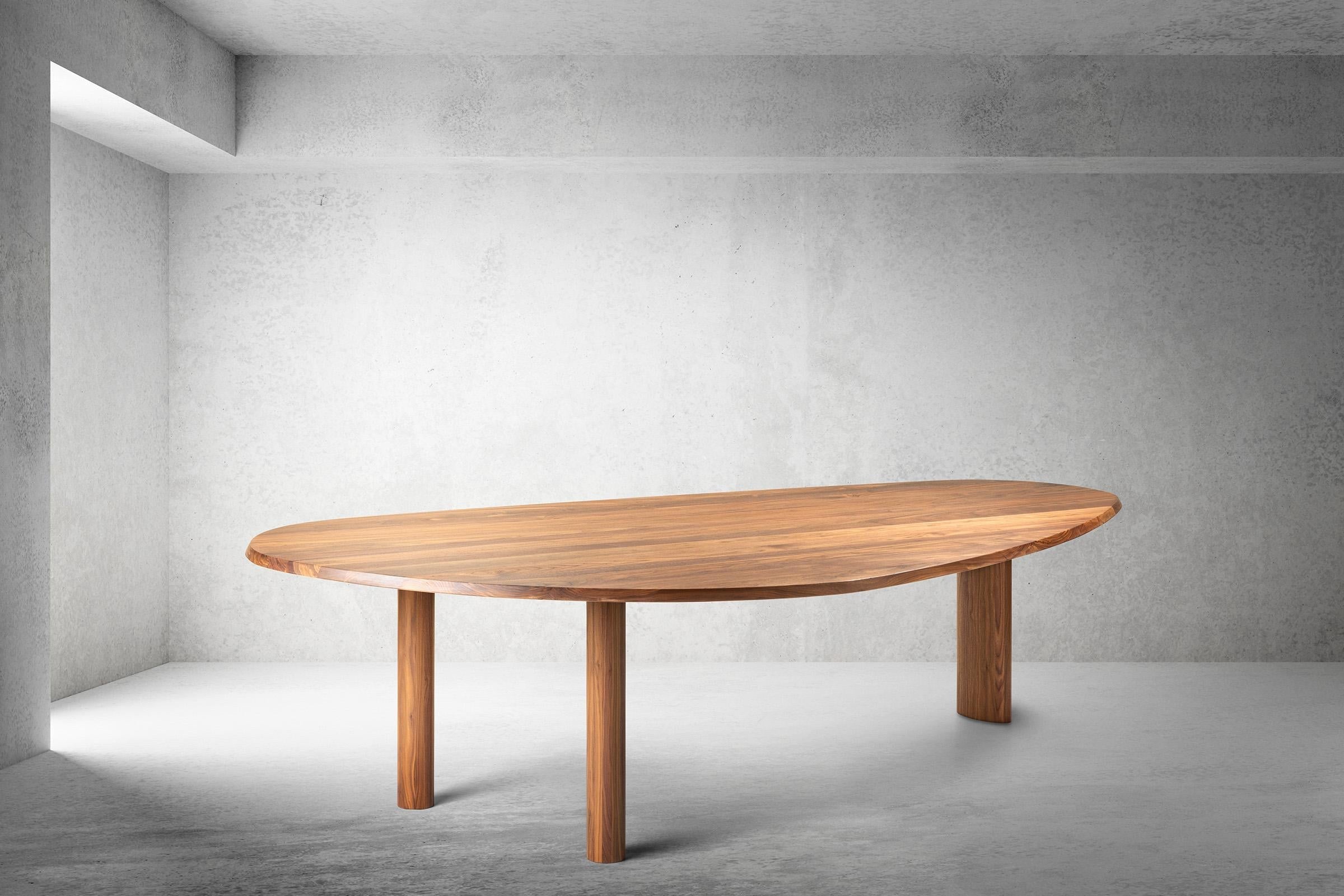https://a.1stdibscdn.com/kluskens-pernette-dining-table-for-sale-picture-7/f_60392/f_366746221697630382560/Kluskens_180423_03_V1_master.jpg