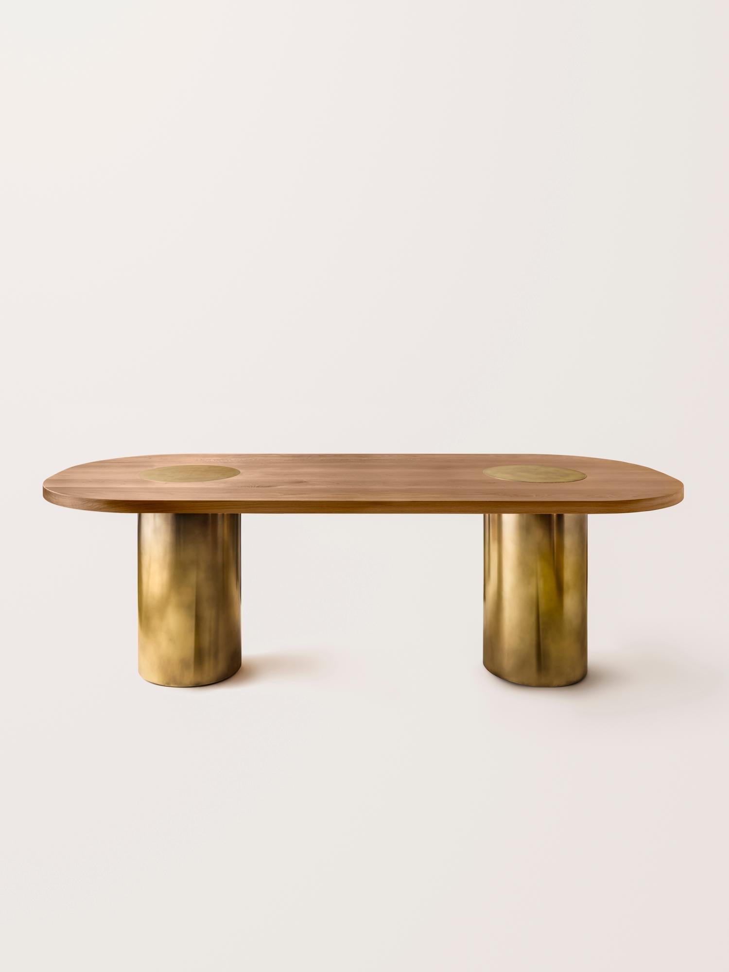 https://a.1stdibscdn.com/silo-dining-table-natural-oak-and-burnished-brass-for-sale-picture-2/f_28753/f_397339821715802124222/Konekt_Silo_Dining_Table_Oak_4_master.jpg