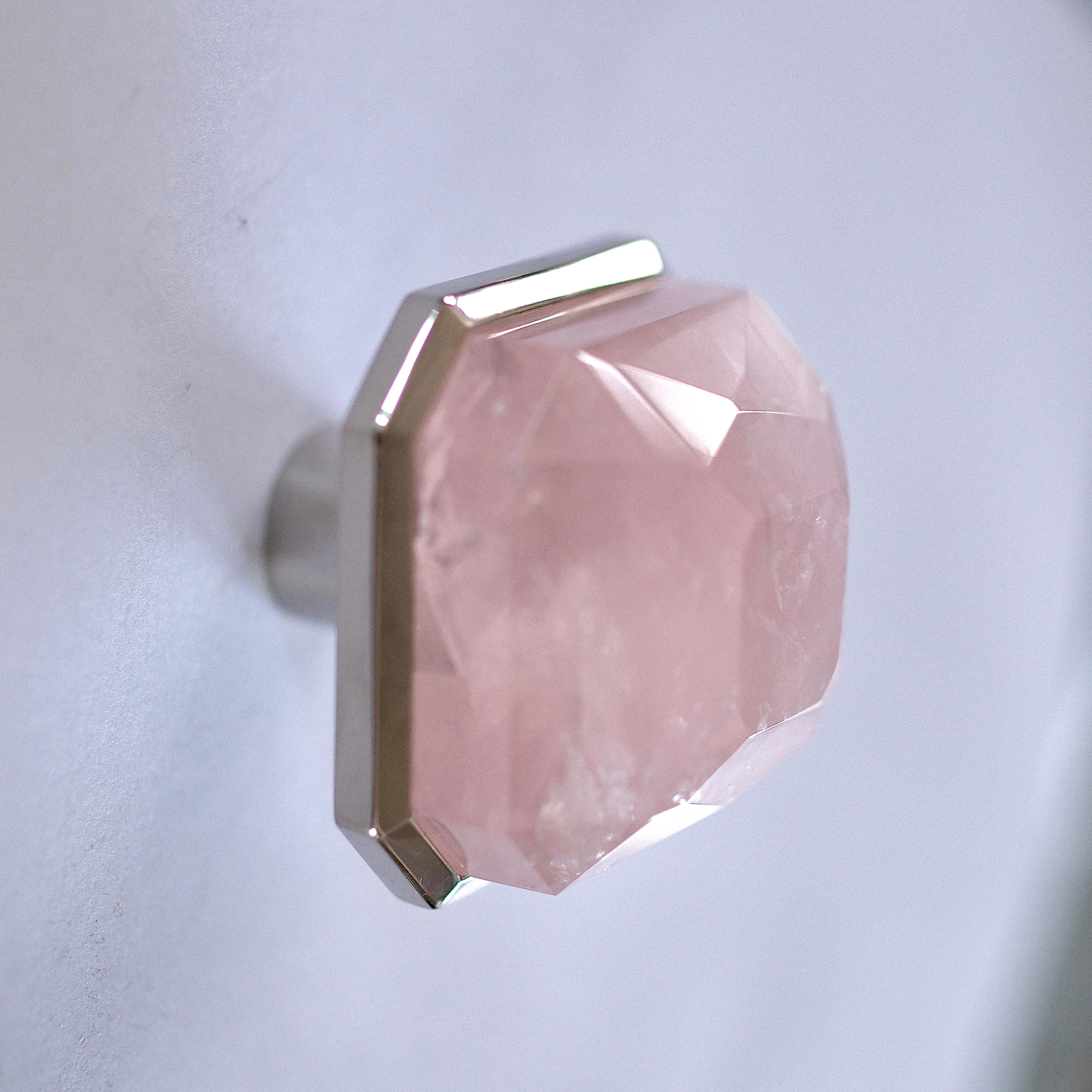 https://a.1stdibscdn.com/dpr-rock-crystal-knobs-by-phoenix-for-sale-picture-5/f_9750/f_391570321712518715808/L1010511_master.jpeg