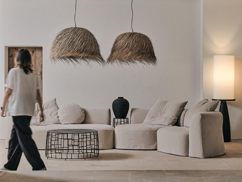 https://a.1stdibscdn.com/slay-sofa-by-daaz-for-sale-picture-4/f_12192/f_418263921728509237025/L8301_10_master.jpg
