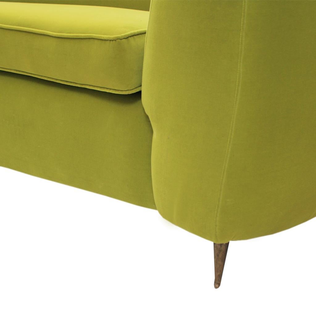 https://a.1stdibscdn.com/la-studio-contemporary-lime-cotton-velvet-curved-italian-sofa-for-sale-picture-8/f_9718/f_204343721599063439725/LA00100229h_master.jpg
