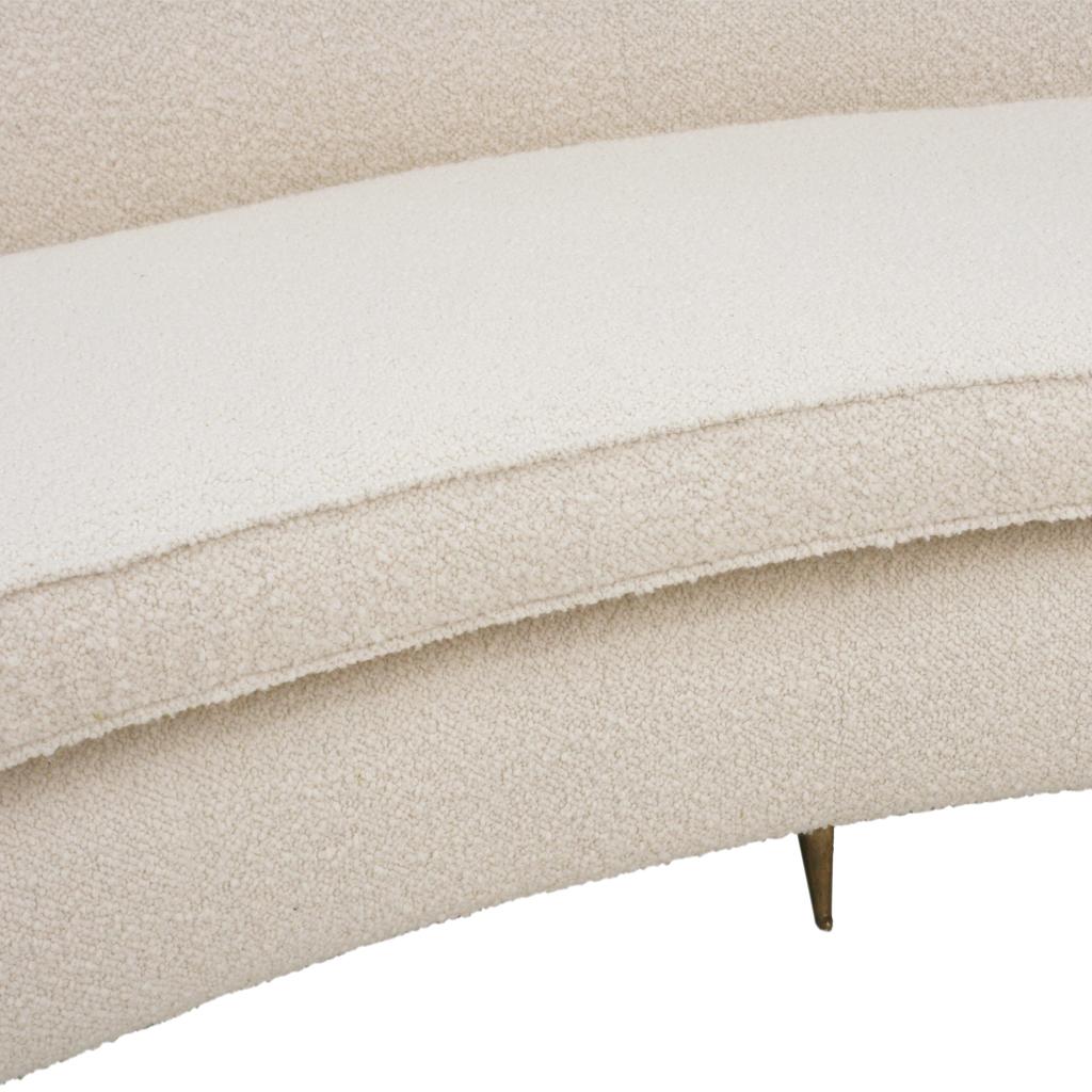 https://a.1stdibscdn.com/contemporary-italian-curved-sofa-for-sale-picture-9/f_36703/f_268971321642096643377/LA00100239h_Sof_curvo_master.jpg