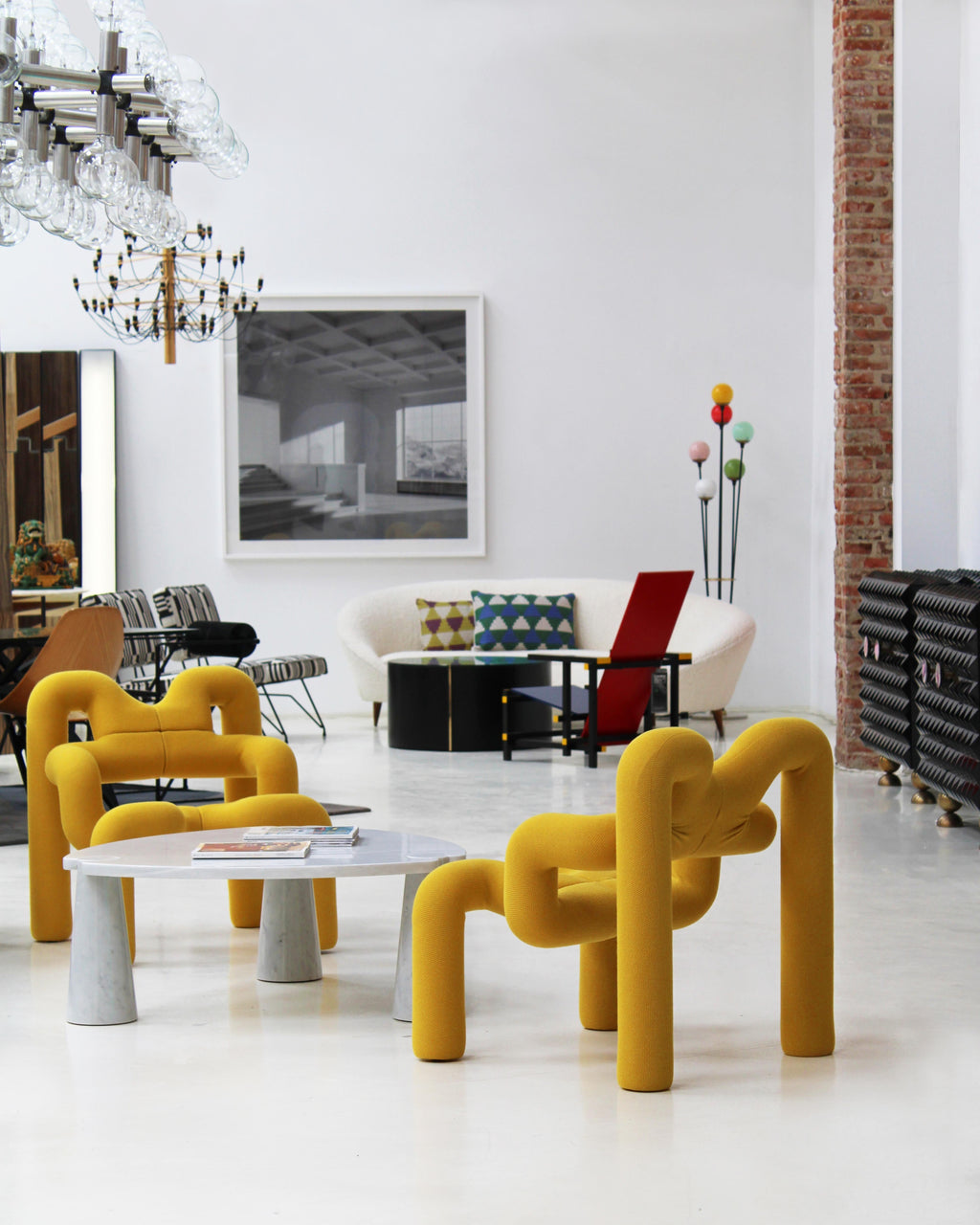https://a.1stdibscdn.com/contemporary-armchairs-mod-ekstrem-designed-by-terje-ekstrom-for-sale-picture-7/f_9718/f_392940321713278113173/LA00100278_3set_master.jpg