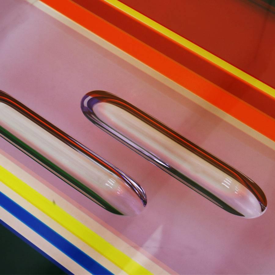 https://a.1stdibscdn.com/studio-superego-modern-multicolor-plexiglass-and-brass-feet-italian-coffee-table-for-sale-picture-4/f_9718/f_164163811570699410819/LA00300054b_master.jpg