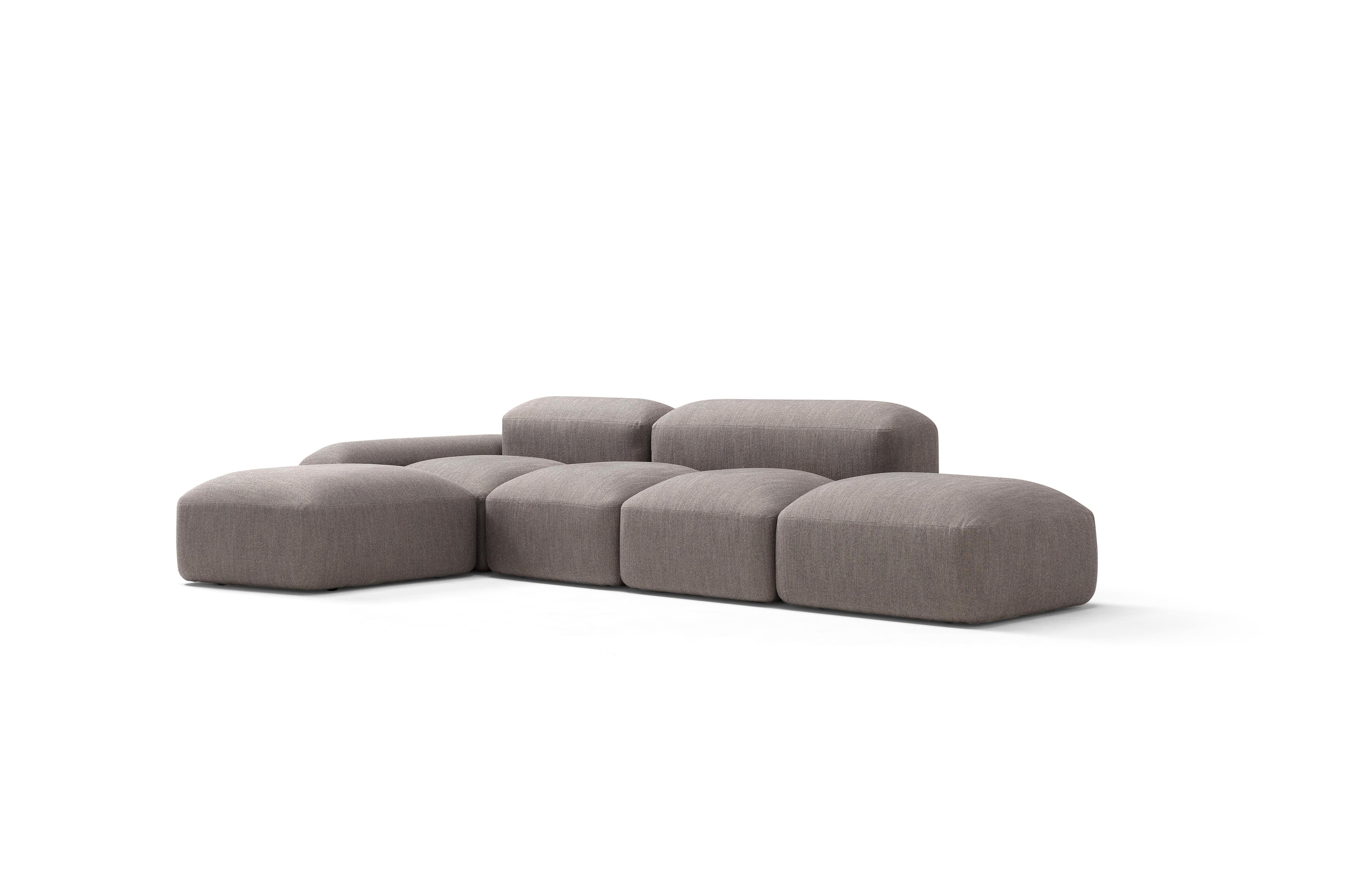 https://a.1stdibscdn.com/linamore-lapis-fabric-sofa-composition-by-amura-lab-for-sale-picture-2/f_12192/f_421832421730833045864/LAPIS_E019_linamore116_5_master.jpg