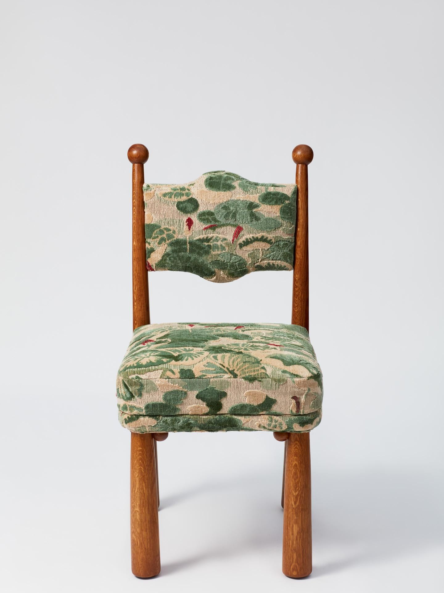 https://a.1stdibscdn.com/mawu-chair-printed-for-sale-picture-2/f_53112/f_261927421637313826593/LAURA_GONZALEZ_02_master.jpg