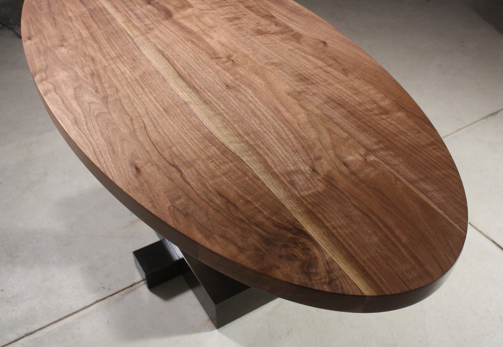 https://a.1stdibscdn.com/juno-oval-dining-table-by-laylo-studio-for-sale-picture-3/f_12192/f_424658421732566830914/LAYLO_JUNO_OVAL_2_master.JPG
