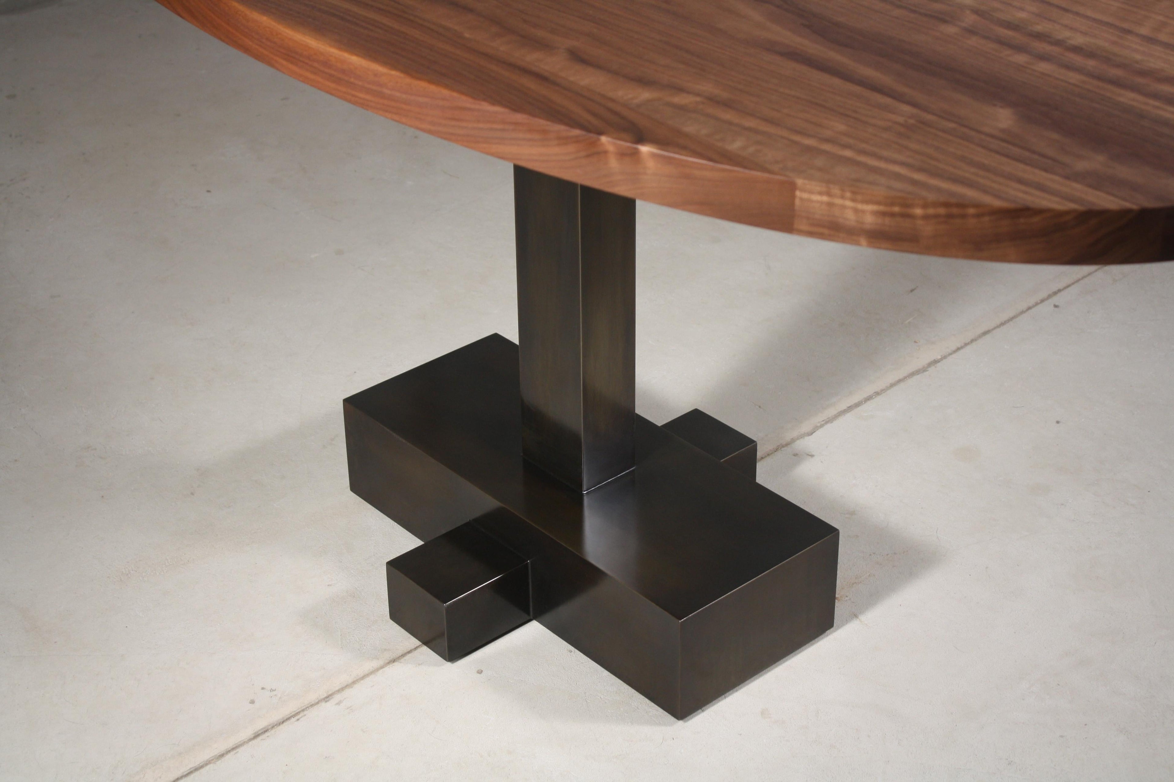 https://a.1stdibscdn.com/juno-oval-dining-table-by-laylo-studio-for-sale-picture-4/f_12192/f_424658421732566830885/LAYLO_JUNO_OVAL_3_master.JPG