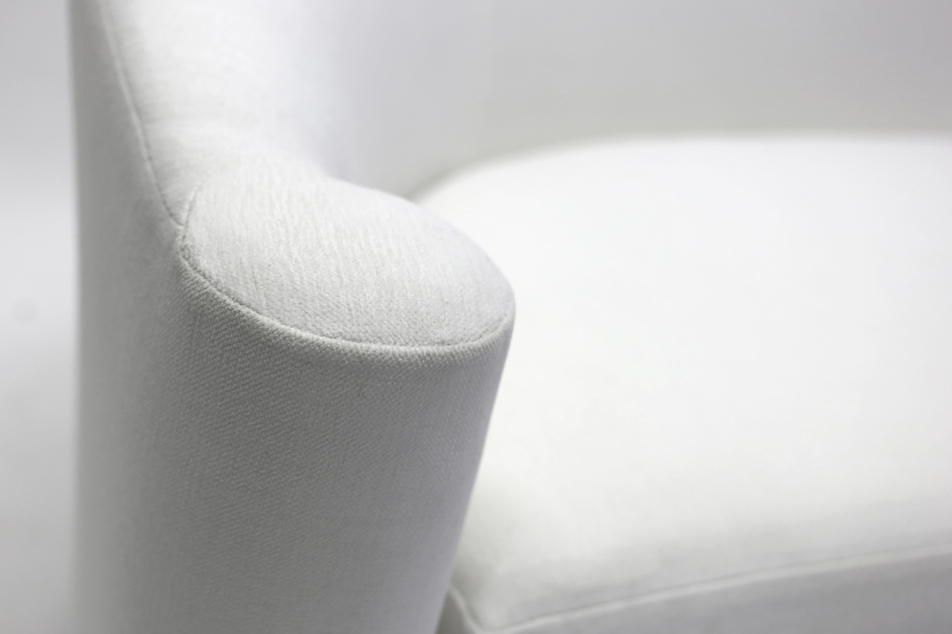 https://a.1stdibscdn.com/curved-sofa-with-scroll-arms-and-loose-seat-cushion-with-wrap-around-wood-legs-for-sale-picture-3/f_40261/f_120882311537363092657/LF_upholstery_Verona_3__master.jpg