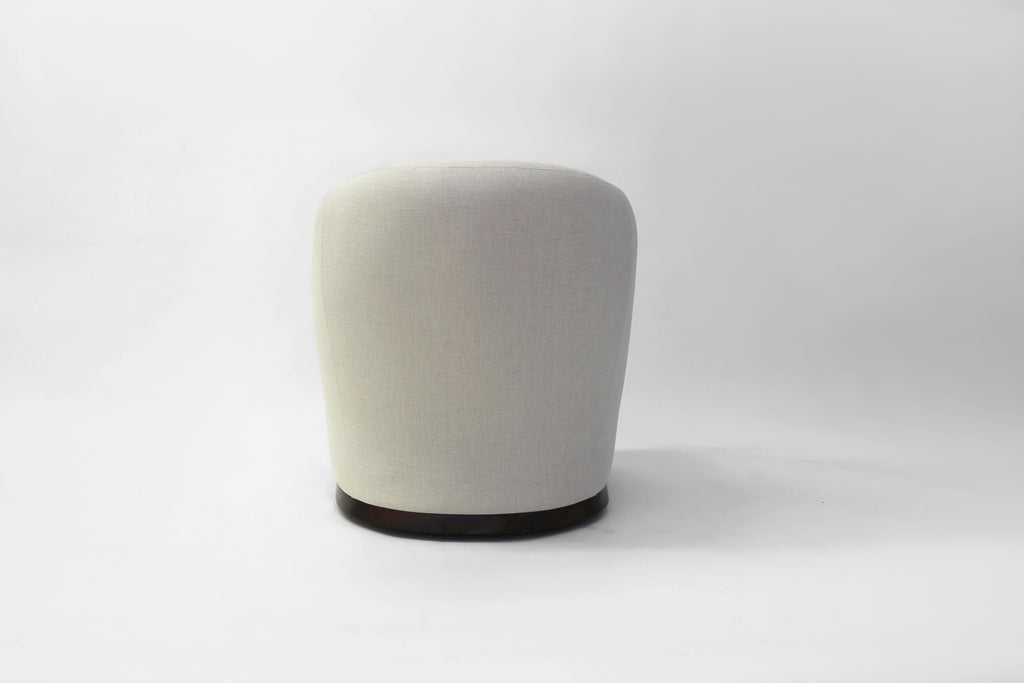 https://a.1stdibscdn.com/rounded-tub-club-chair-on-swivel-shown-in-linen-fabric-with-wood-arm-post-detail-for-sale-picture-4/f_40261/f_126658421542044162810/LF_upholstery_Vila_5__master.jpg