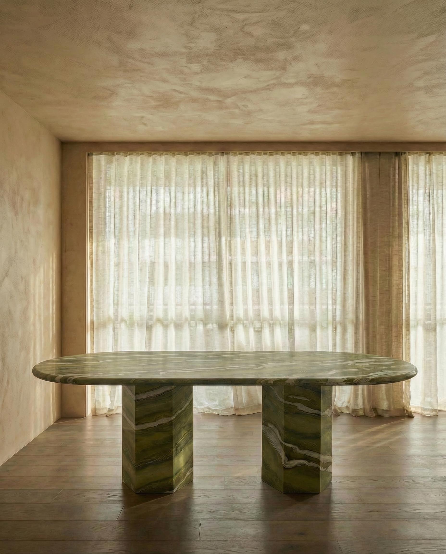 https://a.1stdibscdn.com/large-green-marble-oval-dining-table-by-my-habitat-design-for-sale-picture-2/f_80522/f_400989321773102868445/LINA_master.jpg