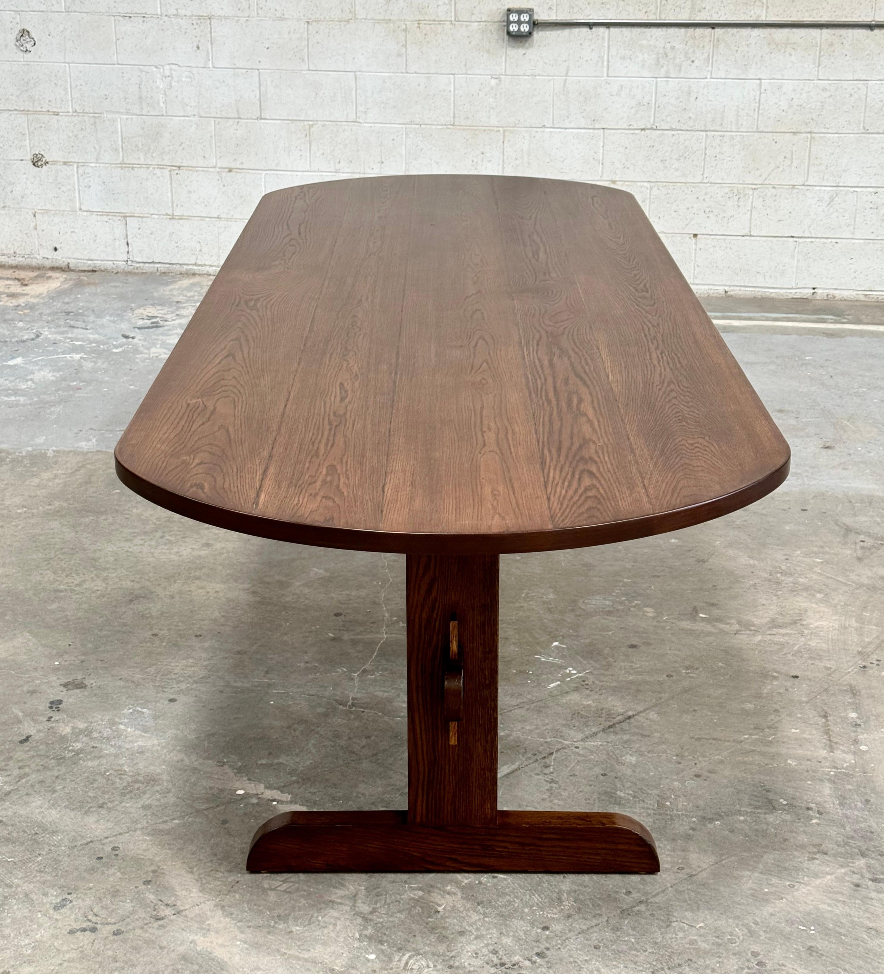 https://a.1stdibscdn.com/signe-dining-table-made-from-walnut-by-petersen-antiques-for-sale-picture-3/f_8065/f_432778221737552177581/LN_3_master.jpg