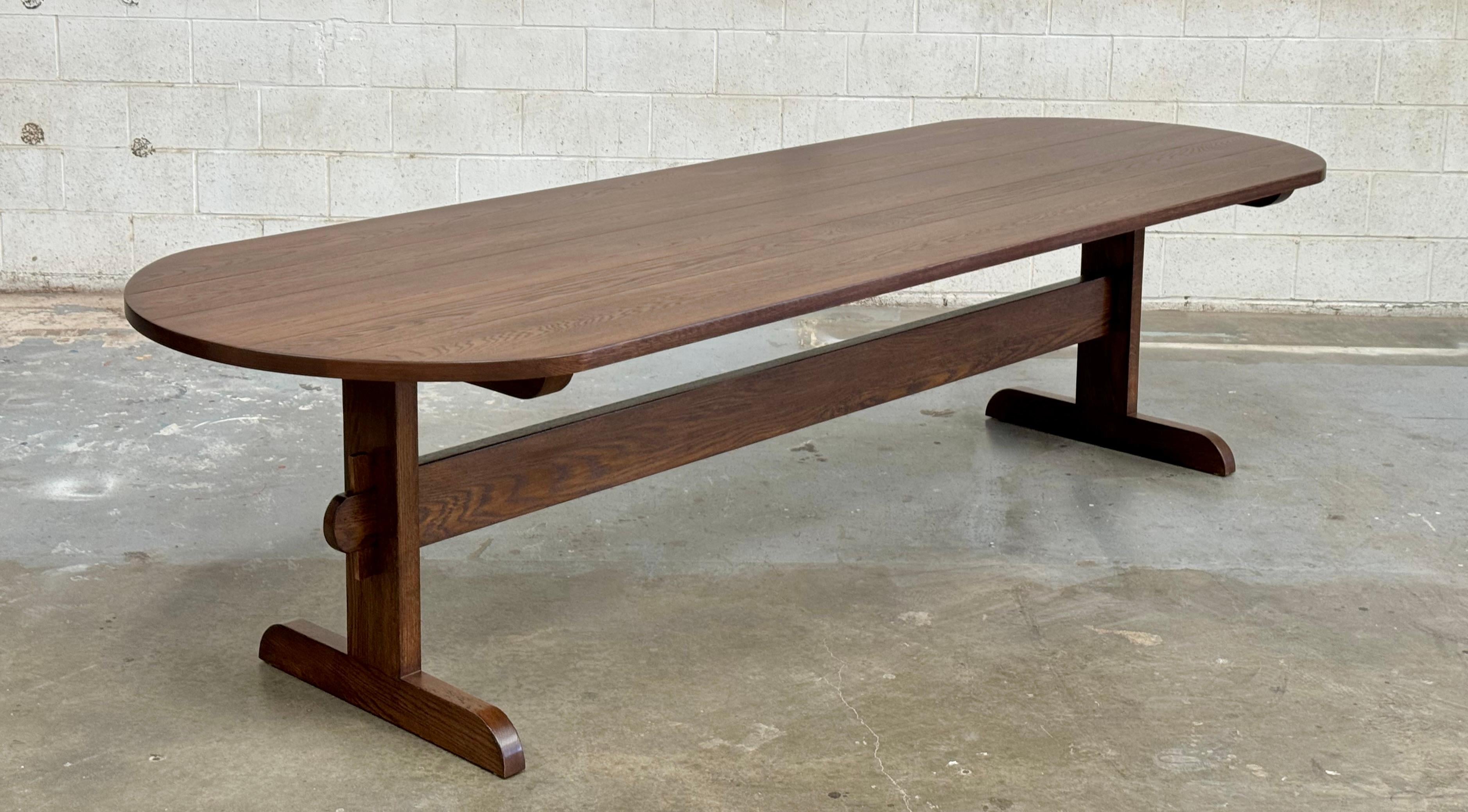 https://a.1stdibscdn.com/signe-dining-table-made-from-walnut-by-petersen-antiques-for-sale-picture-5/f_8065/f_432778221737552177609/LN_5_master.jpg