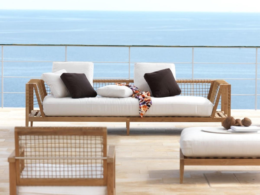 https://a.1stdibscdn.com/unopiu-synthesis-sofa-outdoor-collection-for-sale-picture-5/f_16392/f_356494321691684882147/LOUNGE_4__master.jpg