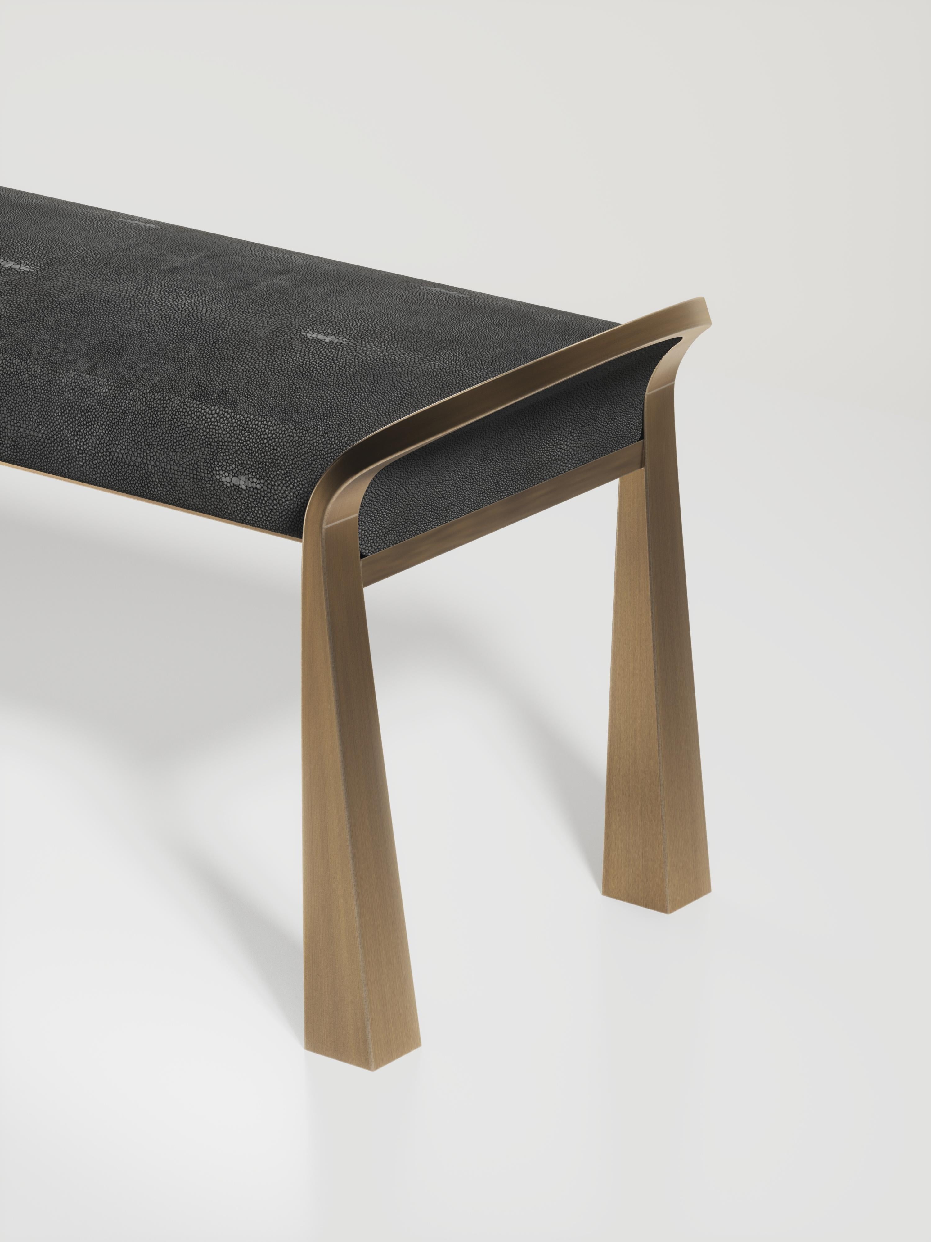 https://a.1stdibscdn.com/shagreen-inlaid-bench-with-sculptural-bronze-patina-brass-legs-by-ry-augousti-for-sale-picture-6/f_45491/f_406265821721013864507/LOV21_BRG_D1560004_master.jpg