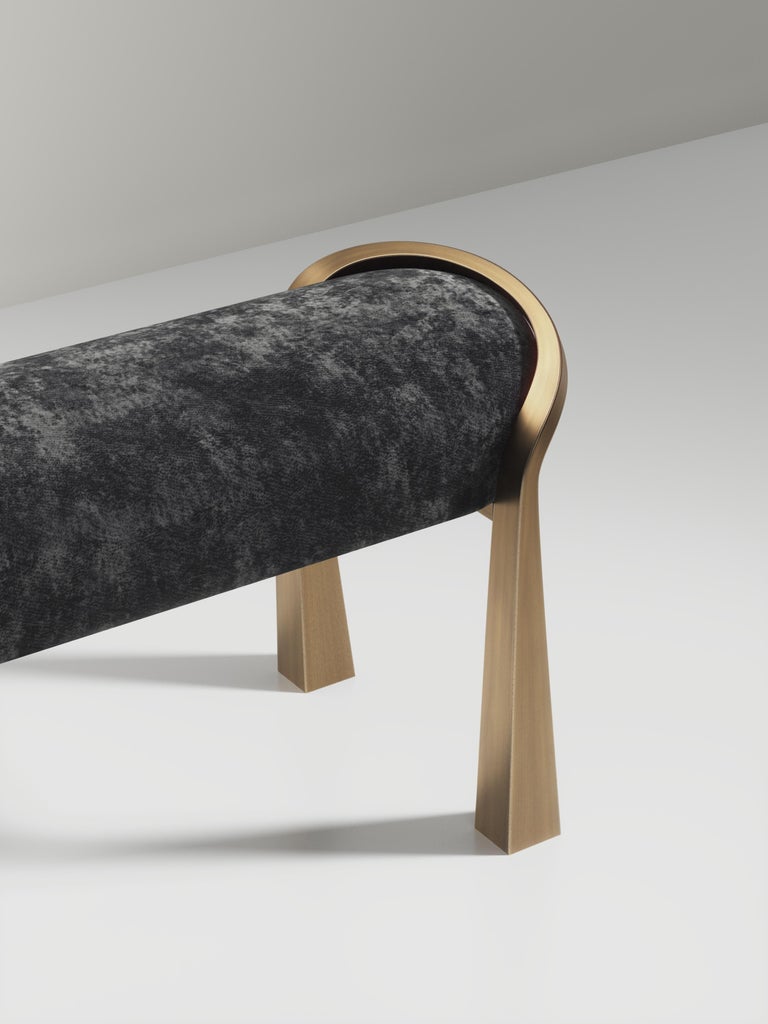 https://a.1stdibscdn.com/velvet-upholstered-bench-with-sculptural-brass-legs-by-ry-augousti-for-sale-picture-2/f_45491/f_406270021721021075877/LOV21_BRG_VLO0003_master.jpg?width=768