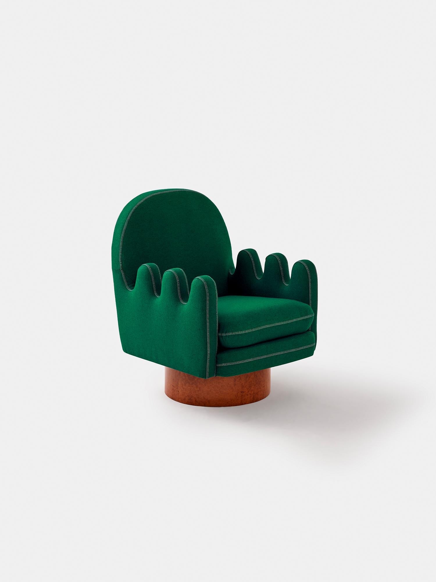 https://a.1stdibscdn.com/semo-armchair-with-dark-green-fabric-and-polished-burl-wood-for-sale-picture-2/f_36601/f_293540521656516223353/LOW4_master.jpg
