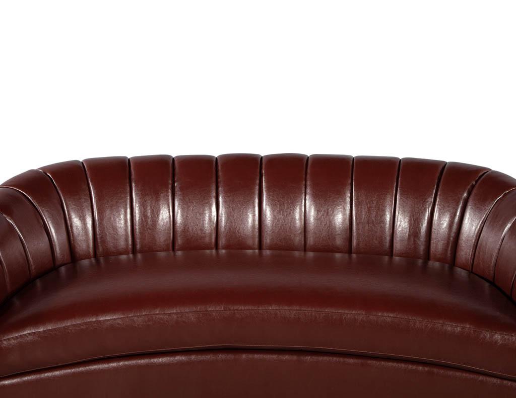 https://a.1stdibscdn.com/custom-curved-channel-back-leather-sofa-by-carrocel-for-sale-picture-4/f_8849/f_310861821667233541963/LR_3425_Custom_Curved_Channel_Back_Leather_Sofa_004_master.jpg