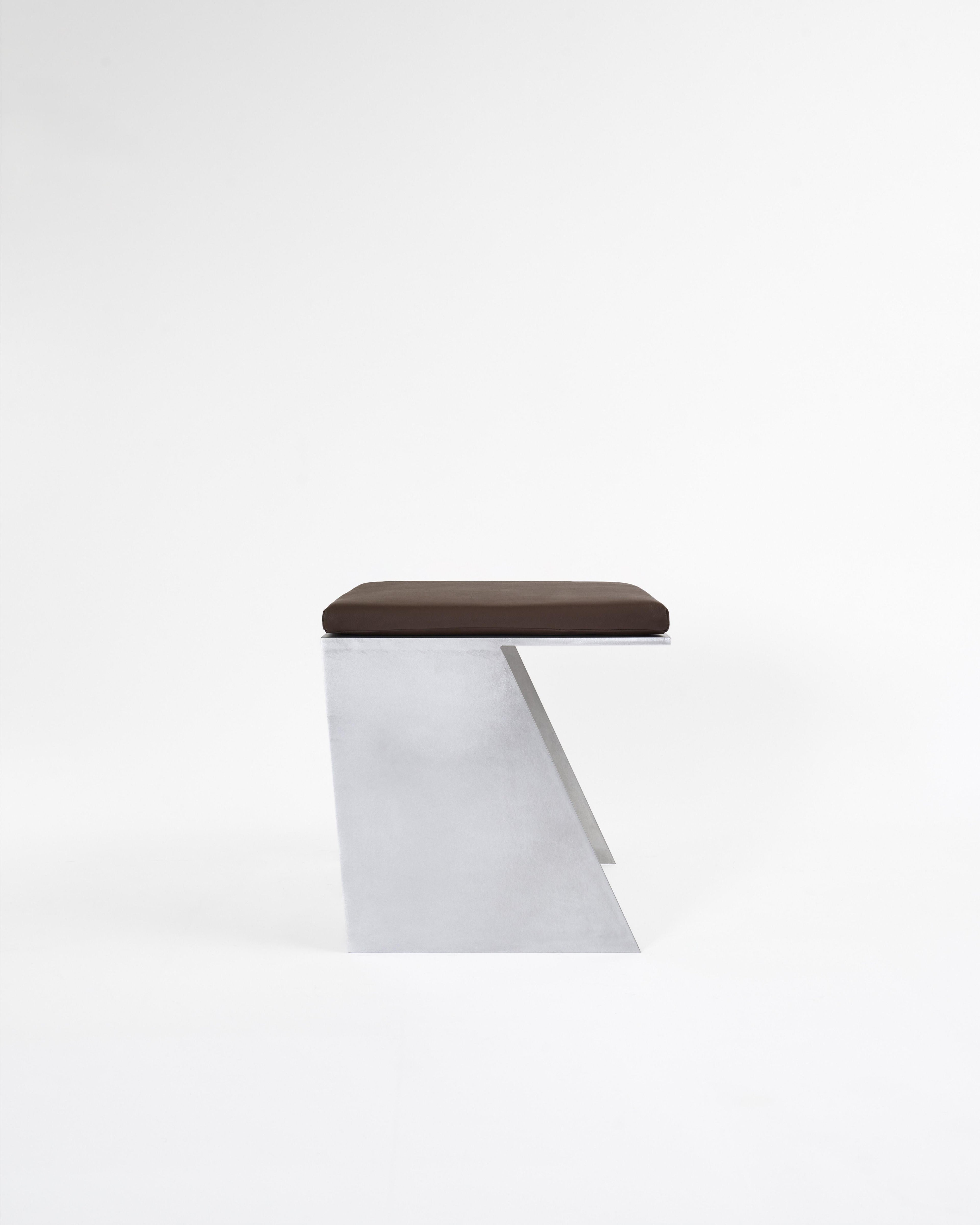 https://a.1stdibscdn.com/lv-chair-by-pietro-franceschini-for-sale-picture-8/f_12192/f_489413121771854922170/LV_14_4_5_master.jpg