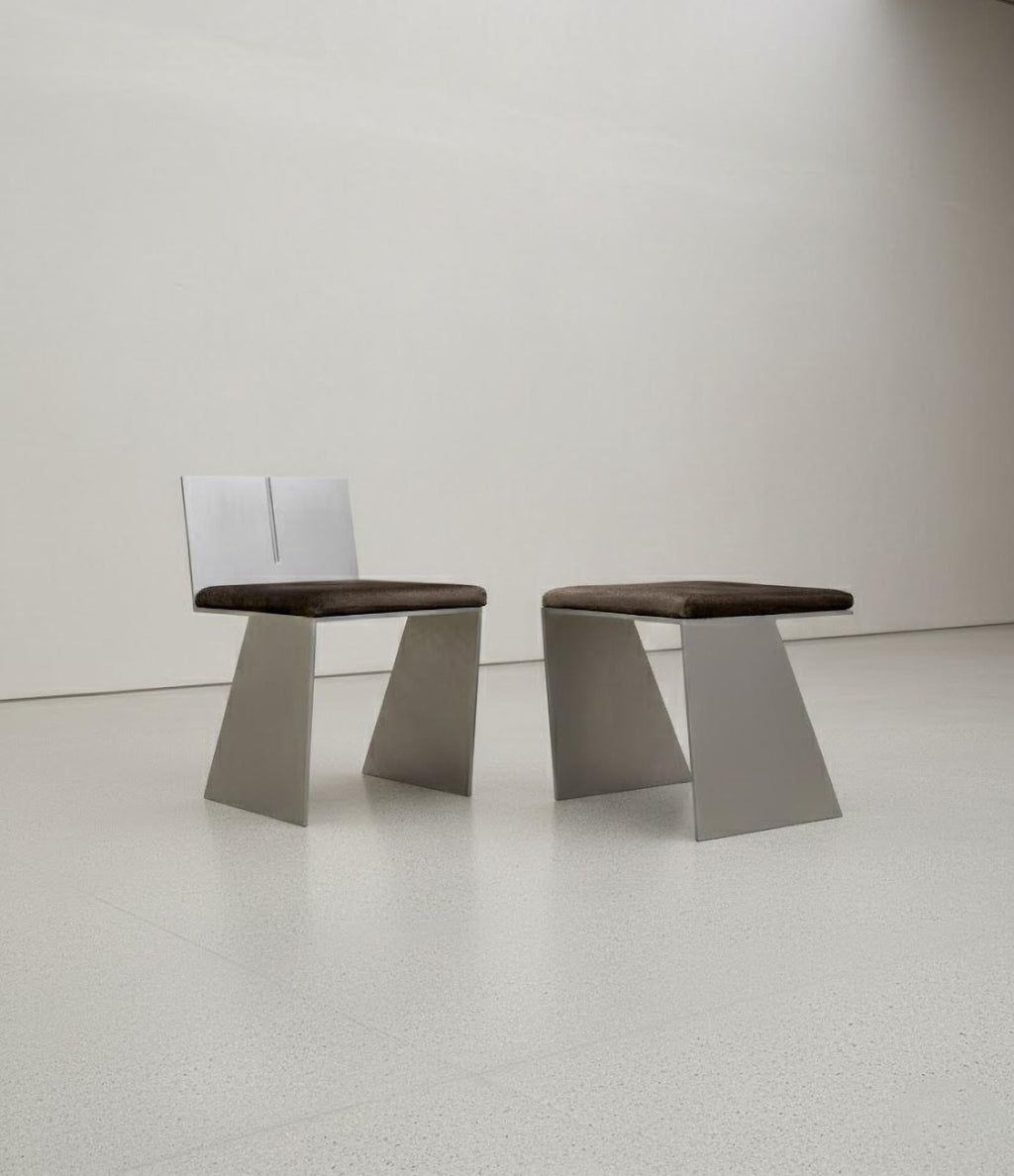 https://a.1stdibscdn.com/lv-chair-by-pietro-franceschini-for-sale-picture-2/f_12192/f_489413121771854956089/LV_by_Pietro_Franceschini_master.jpg