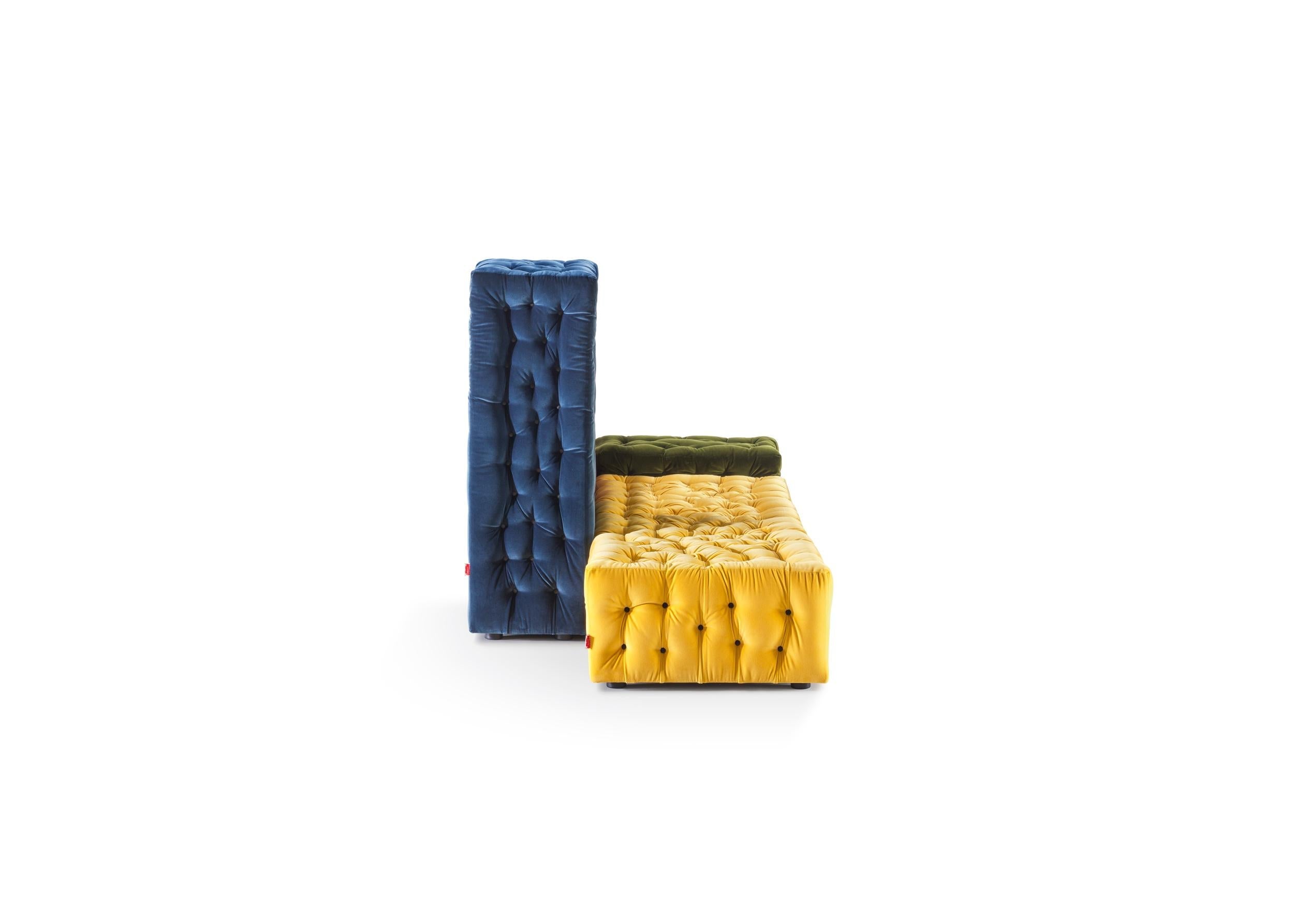 https://a.1stdibscdn.com/la-michetta-composition-4-sofa-in-velvet-by-gaetano-pesce-for-sale-picture-3/56838182/f_445439321744724523653/La_Michetta_Composition_4_Sofa_in_Velvet_by_Gaetano_Pesce_3_master.jpg