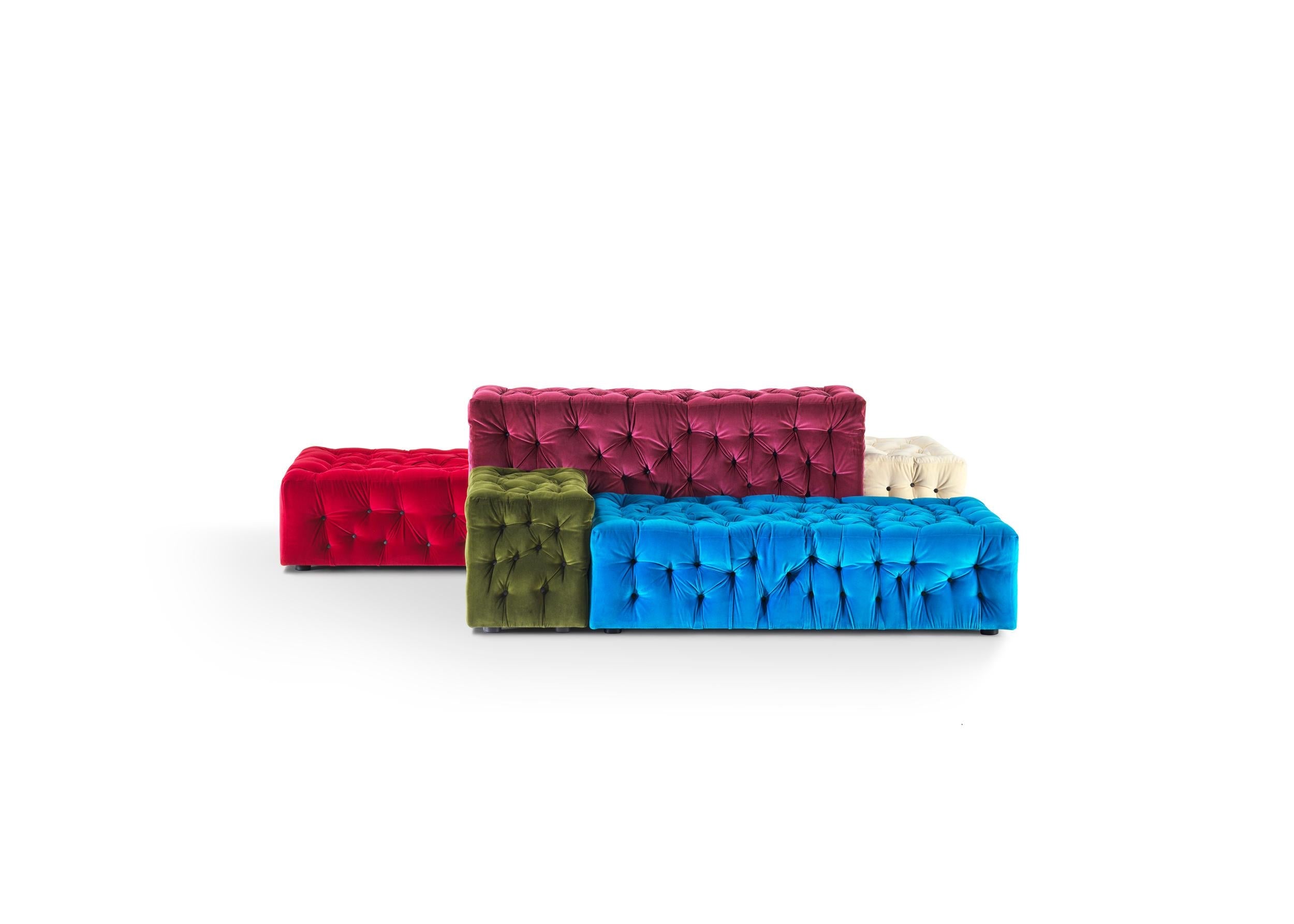 https://a.1stdibscdn.com/la-michetta-composition-5-sofa-in-velvet-by-gaetano-pesce-for-sale-picture-6/56838182/f_445440521744724546054/La_Michetta_Composition_5_Sofa_in_Velvet_by_Gaetano_Pesce_1_master.jpg