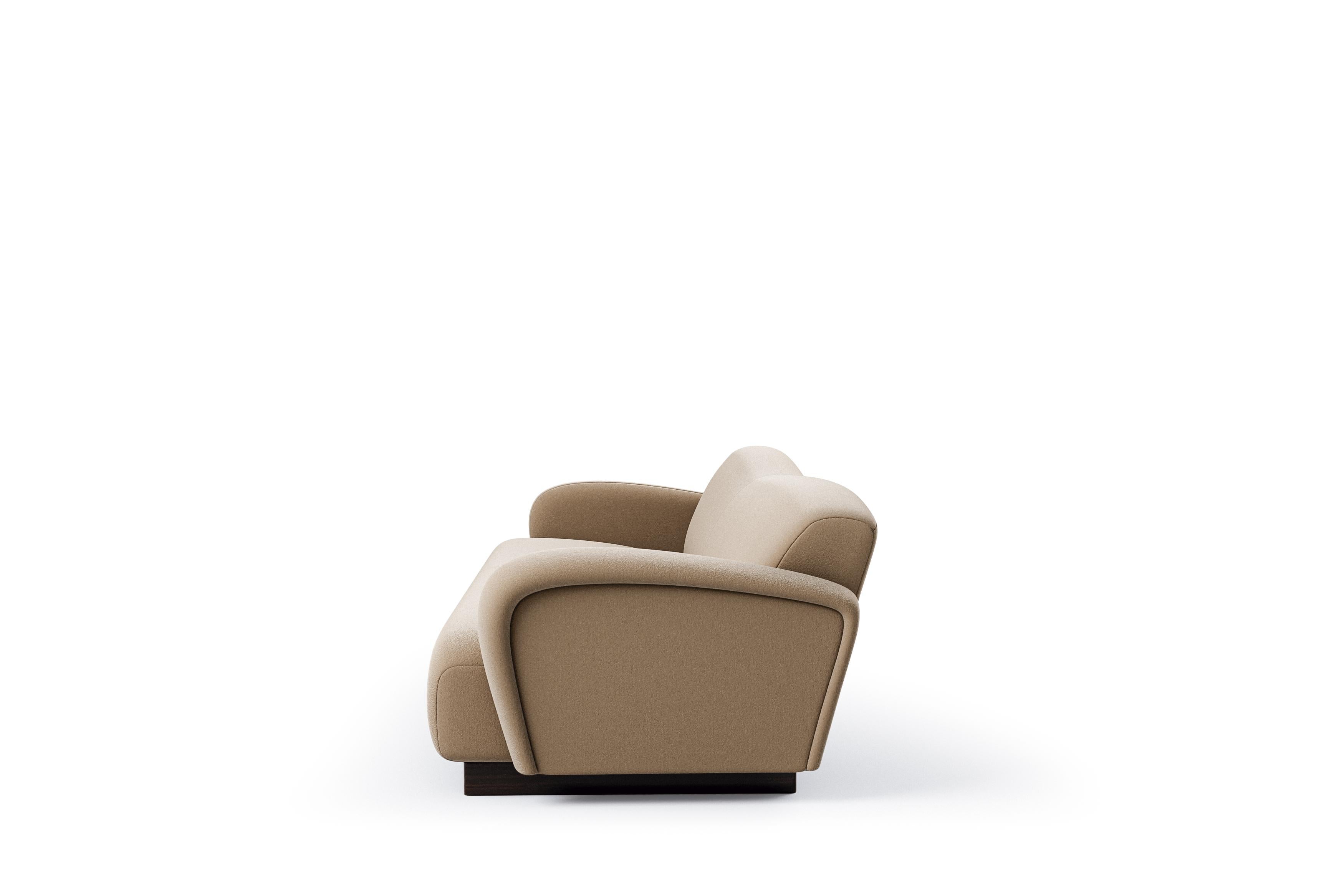 https://a.1stdibscdn.com/midcentury-modern-style-sofa-in-velvet-and-walnut-base-for-sale-picture-4/f_27693/f_388417021710418767054/Larforma_Moon_04_master.jpg