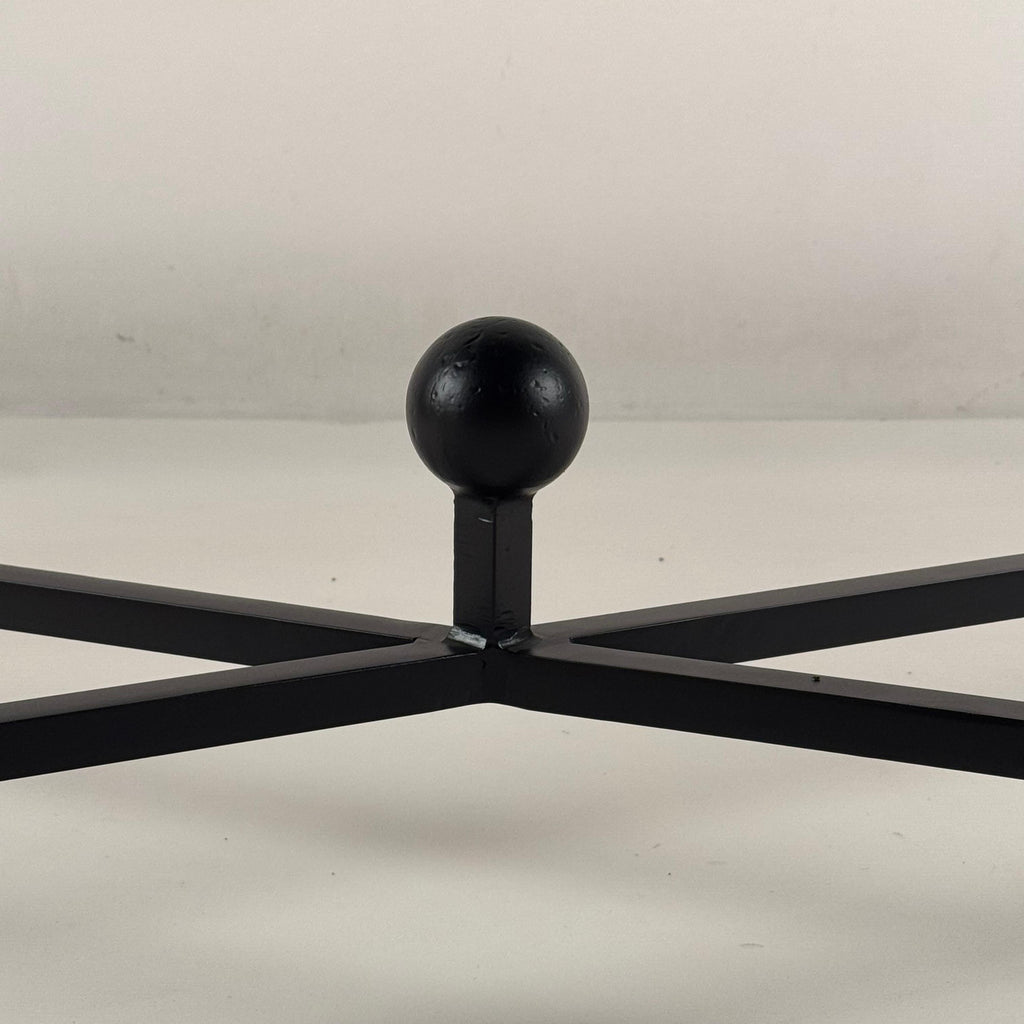 https://a.1stdibscdn.com/large-entretoise-blackened-iron-and-glass-coffee-table-by-design-freres-for-sale-picture-7/f_8184/f_421706021730770413211/Large_Entretoise_Glass_Coffee_Table_6_master.jpg