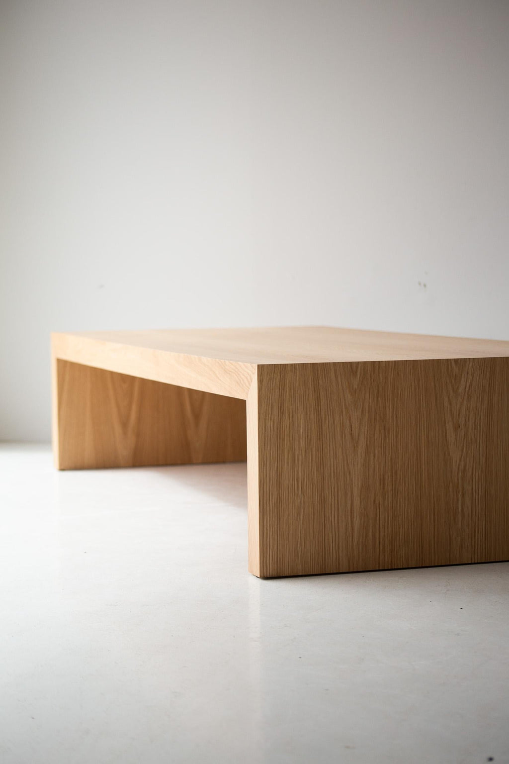 https://a.1stdibscdn.com/waterfall-coffee-table-for-sale-picture-9/f_9720/f_283202421650470107165/Large_Waterfall_Coffee_Table_09_master.jpg