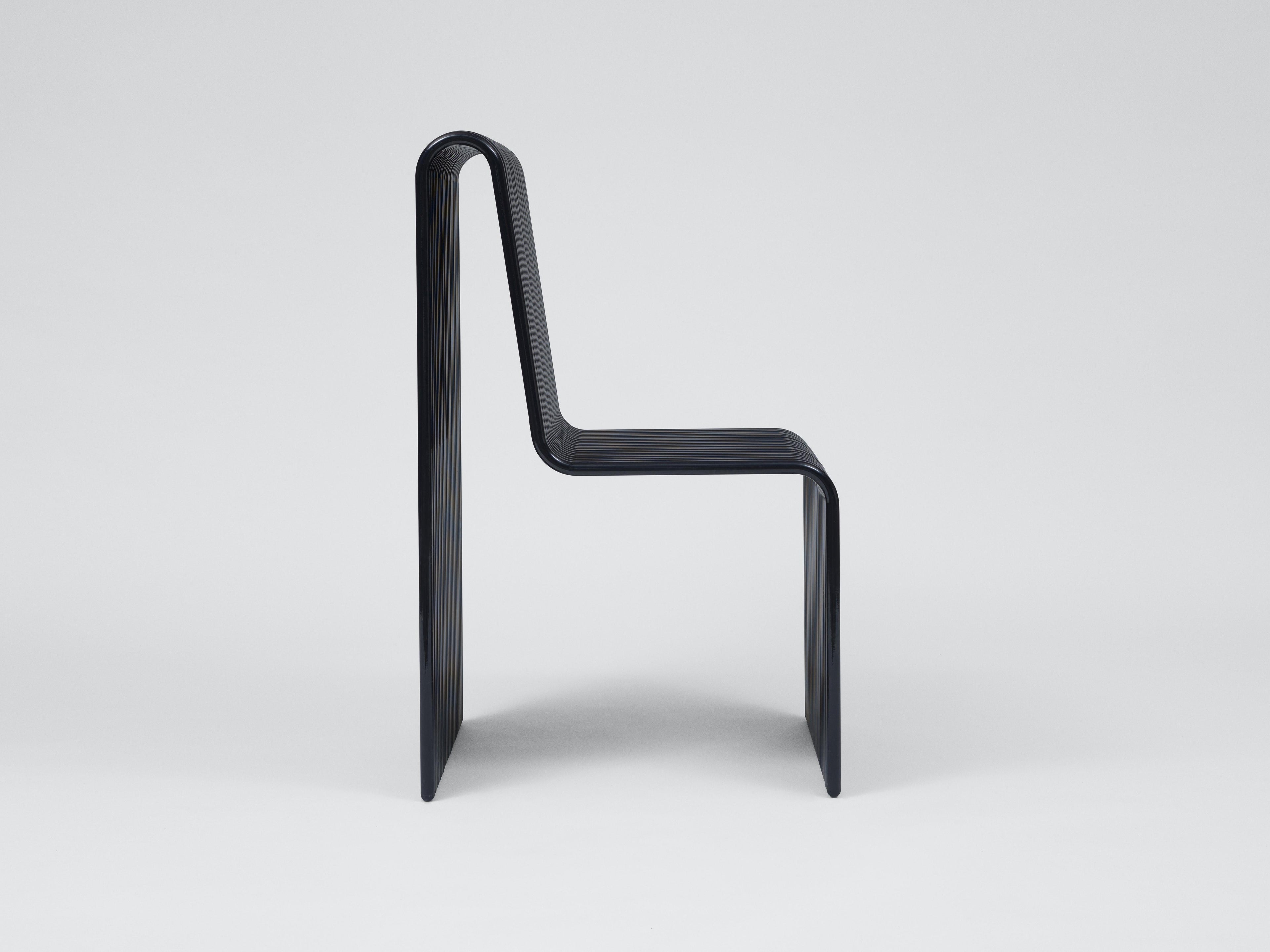 https://a.1stdibscdn.com/customizable-powdercoated-aluminum-indoor-outdoor-ribbon-chair-by-laun-for-sale-picture-14/f_37133/f_329006321677026265540/Laun_5_17_2021_0044_Edit_master.jpg