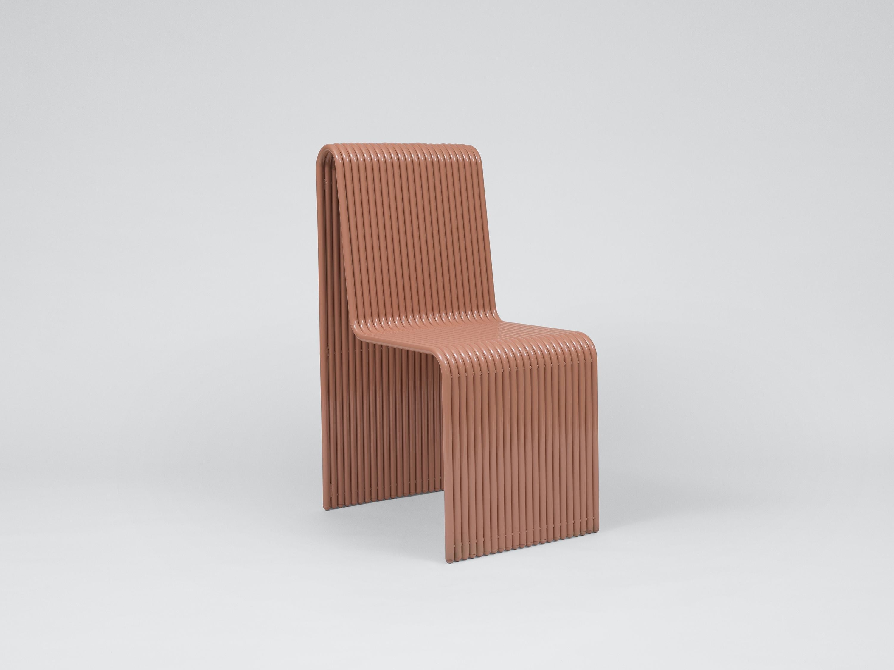 https://a.1stdibscdn.com/customizable-powdercoated-aluminum-indoor-outdoor-ribbon-chair-by-laun-for-sale-picture-16/f_37133/f_329006321677026263813/Laun_5_17_2021_0046_Edit_master.jpg