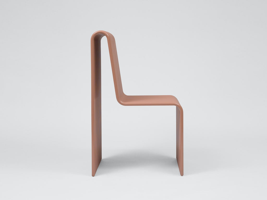 https://a.1stdibscdn.com/customizable-powdercoated-aluminum-indoor-outdoor-ribbon-chair-by-laun-for-sale-picture-17/f_37133/f_329006321677026264890/Laun_5_17_2021_0047_Edit_master.jpg