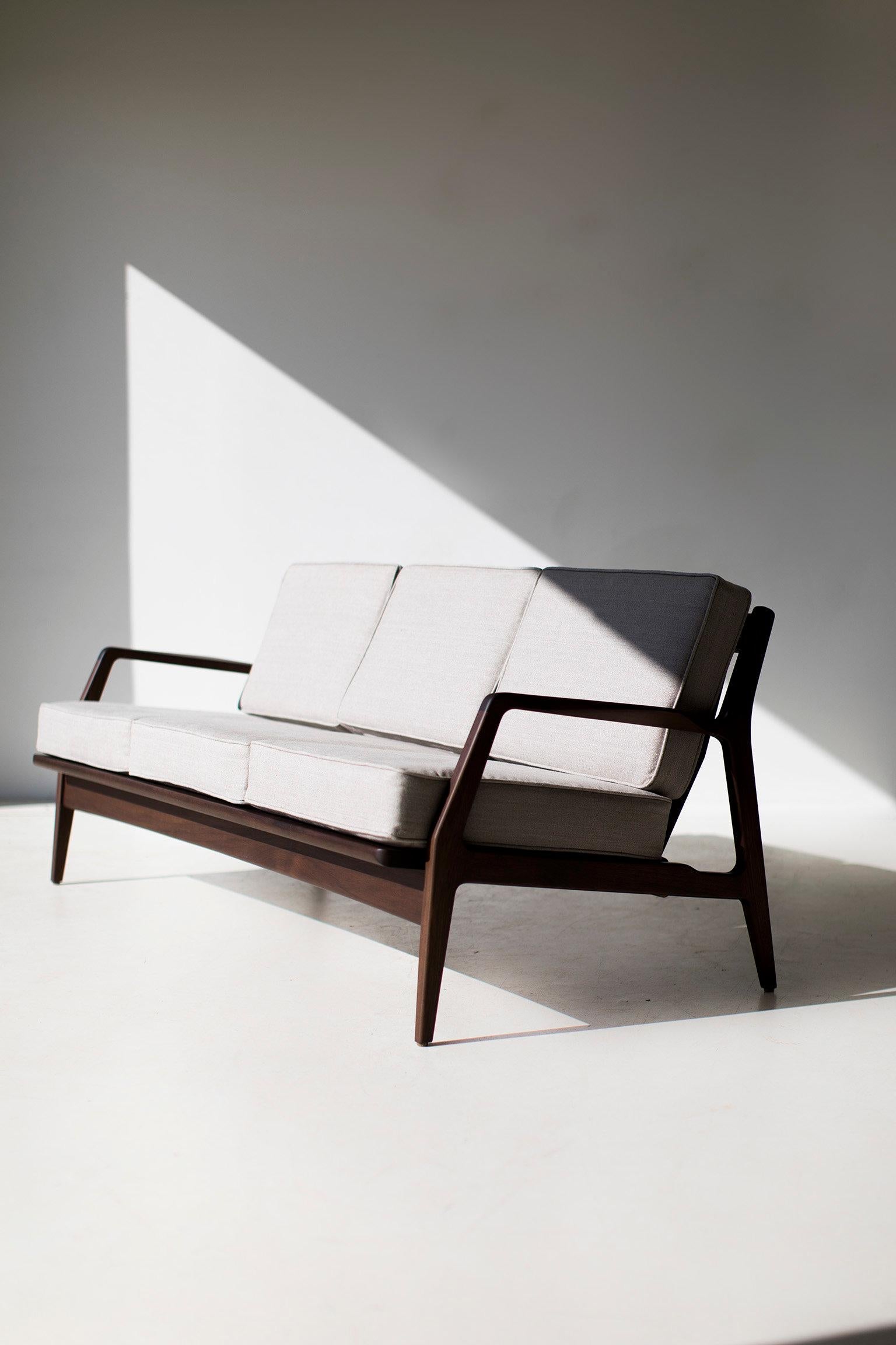 https://a.1stdibscdn.com/lawrence-peabody-danish-sofa-for-craft-associates-furniture-for-sale-picture-2/f_9720/1573566061856/Lawrence_Peabody_Danish_Sofa_Craft_Associates_Furniture_02_master.jpg