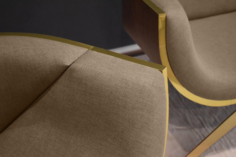 https://a.1stdibscdn.com/21st-century-modern-curved-two-seat-sofa-lazy-day-in-high-gloss-ironwood-for-sale-picture-7/f_61182/f_267549621641222638154/Lazy_Day_Classic_Sofa_and_armchair_detail_master.jpg?width=768
