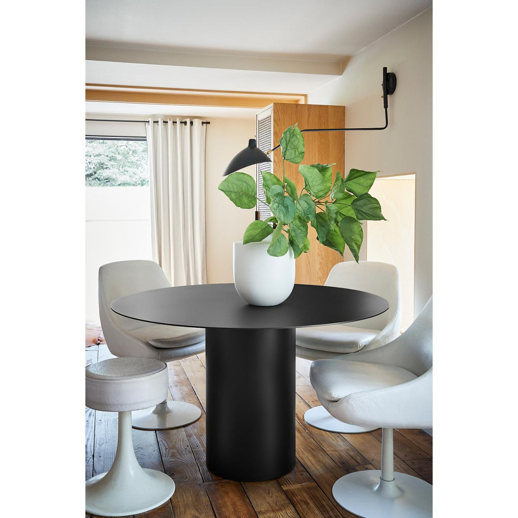 https://a.1stdibscdn.com/ibiza-dining-metal-table-by-laurence-du-tilly-for-sale-picture-5/f_12192/f_481684921767390005924/LdT_IBIZA_noir_master.jpg