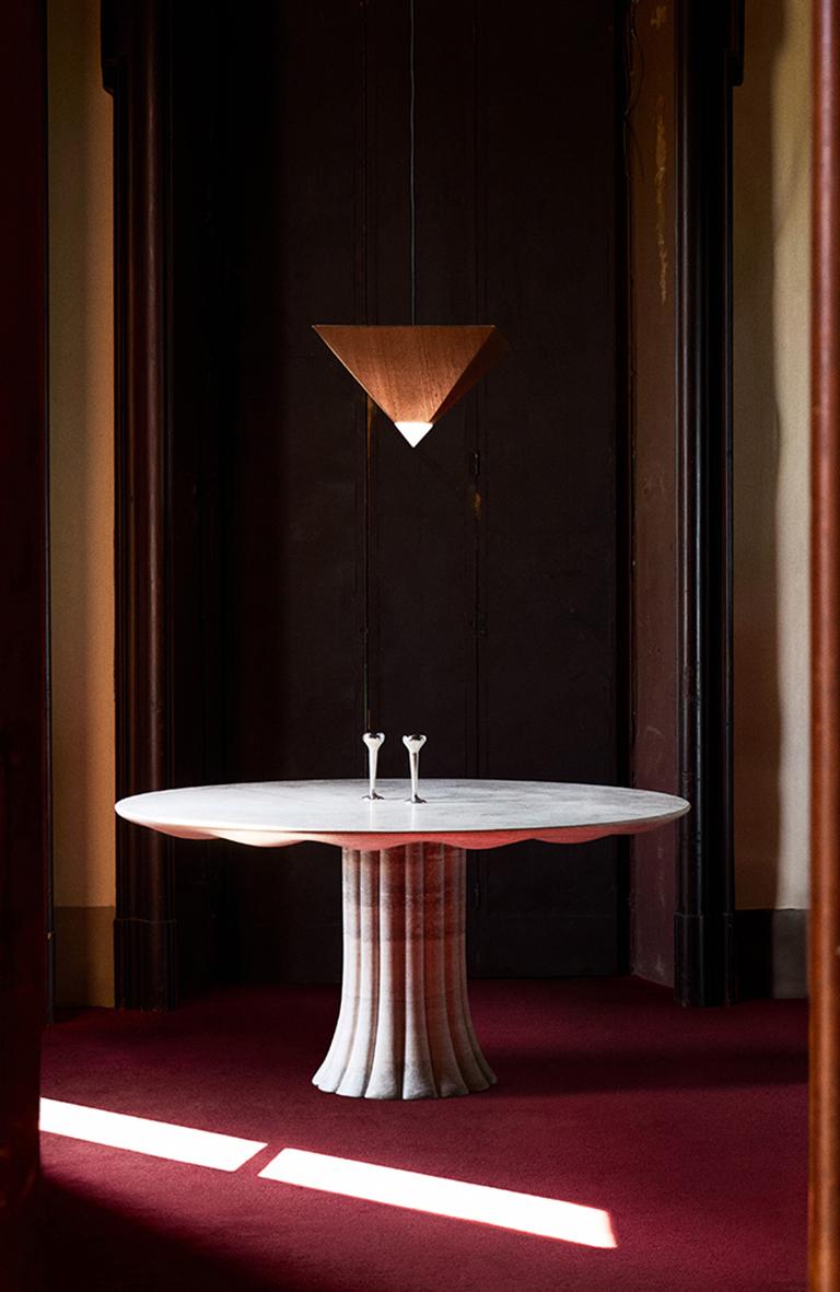 https://a.1stdibscdn.com/drapery-table-made-in-italy-from-silver-traverte-63-diam-designed-by-yaniv-chen-for-sale-picture-8/f_59512/f_444661021745572277586/Lemon_Lifestyle_Photography_Drapery_Table_04_master.jpg