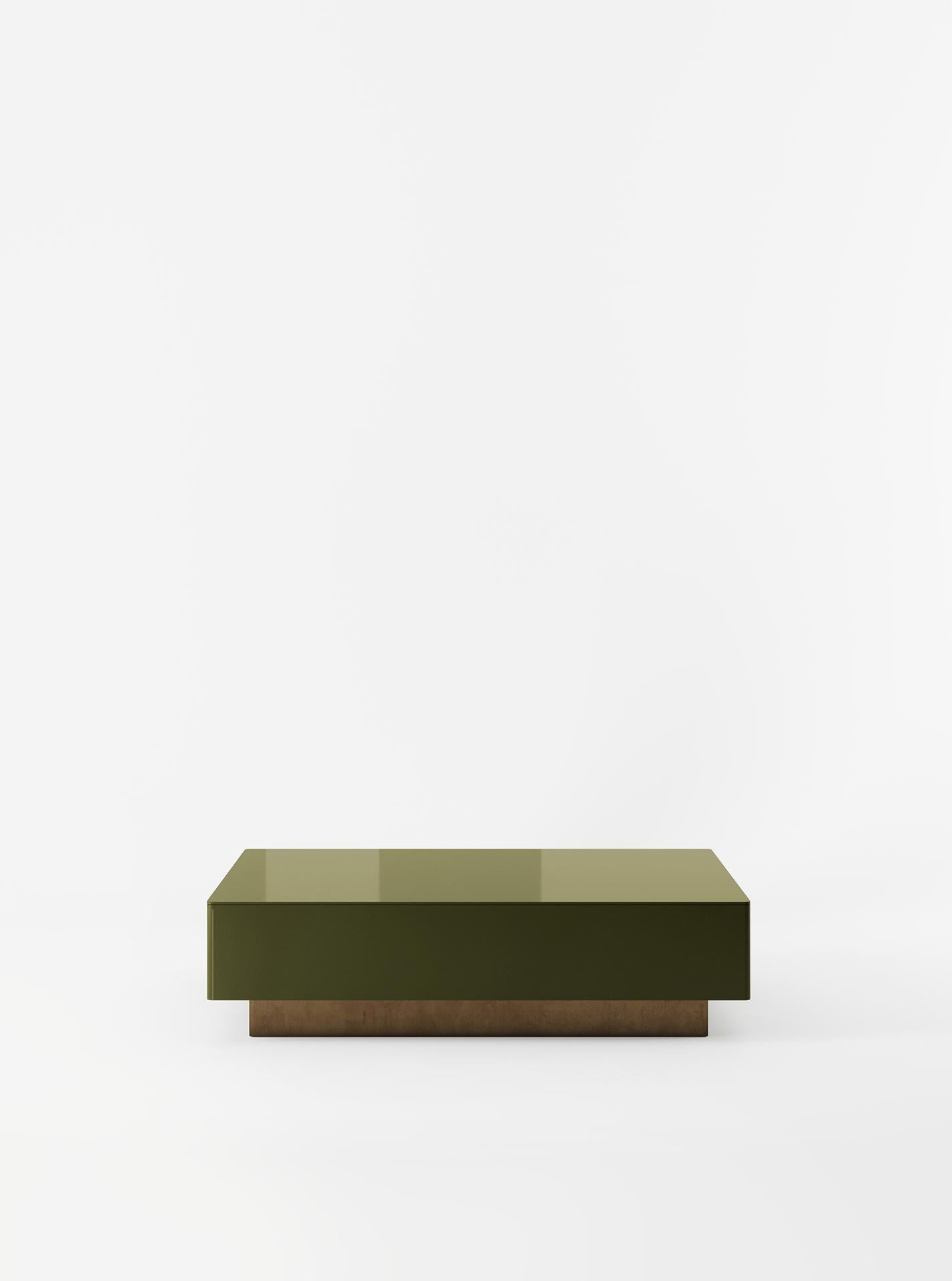 https://a.1stdibscdn.com/chelmsford-oxidised-solid-brass-and-glass-coffee-table-in-uniform-green-for-sale-picture-7/f_59512/f_333080521768830205838/Lemon_Product_Photography_Chelmsford_Coffee_Table_Uniform_Green_01_master.jpg