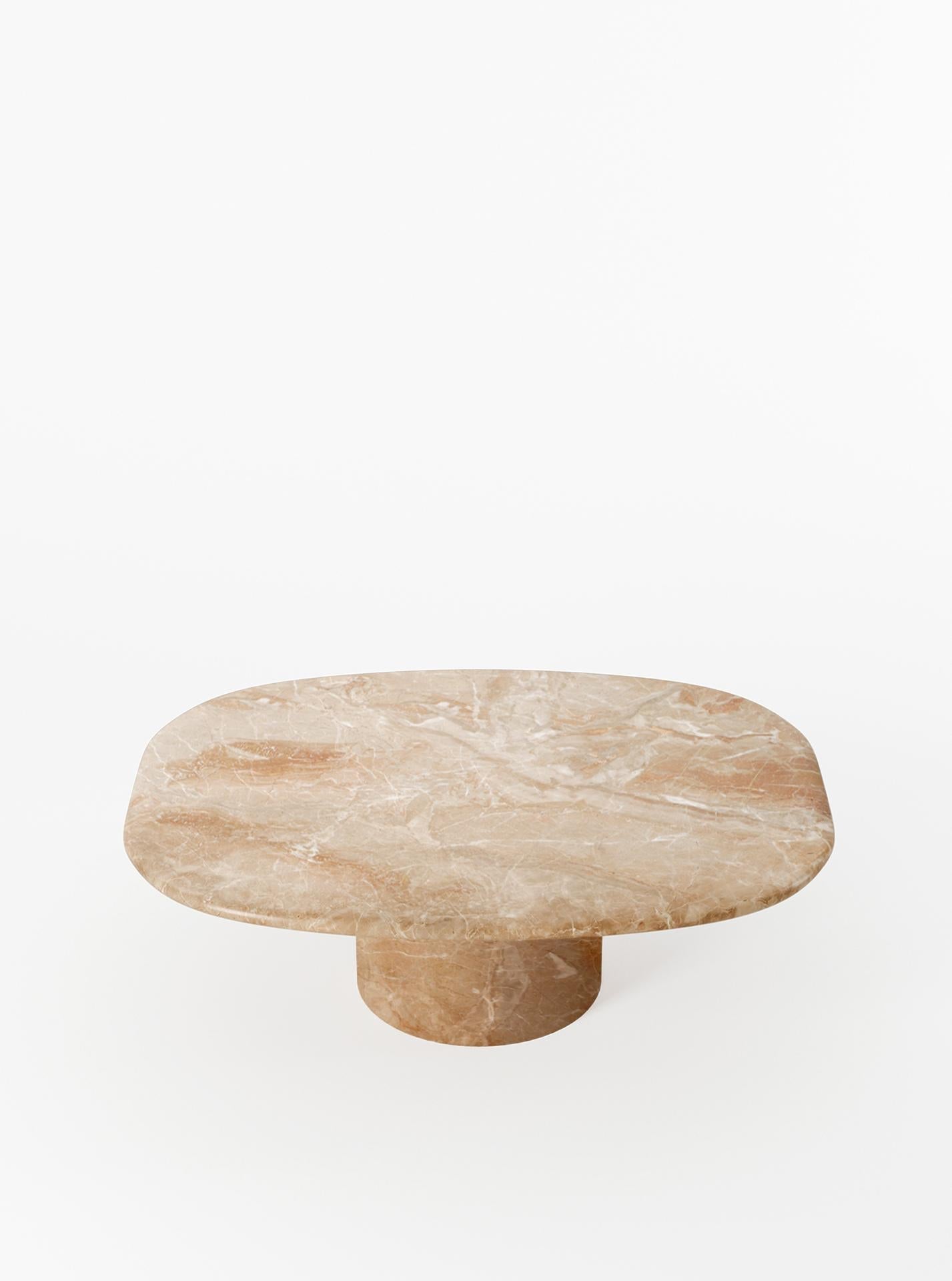 https://a.1stdibscdn.com/circa-coffee-table-in-breccia-oniciata-marble-for-sale-picture-3/f_59512/f_338970821767957786975/Lemon_Product_Photography_Circa_Coffee_Table_Breccia_Oniciata_Marble_2_master.jpg