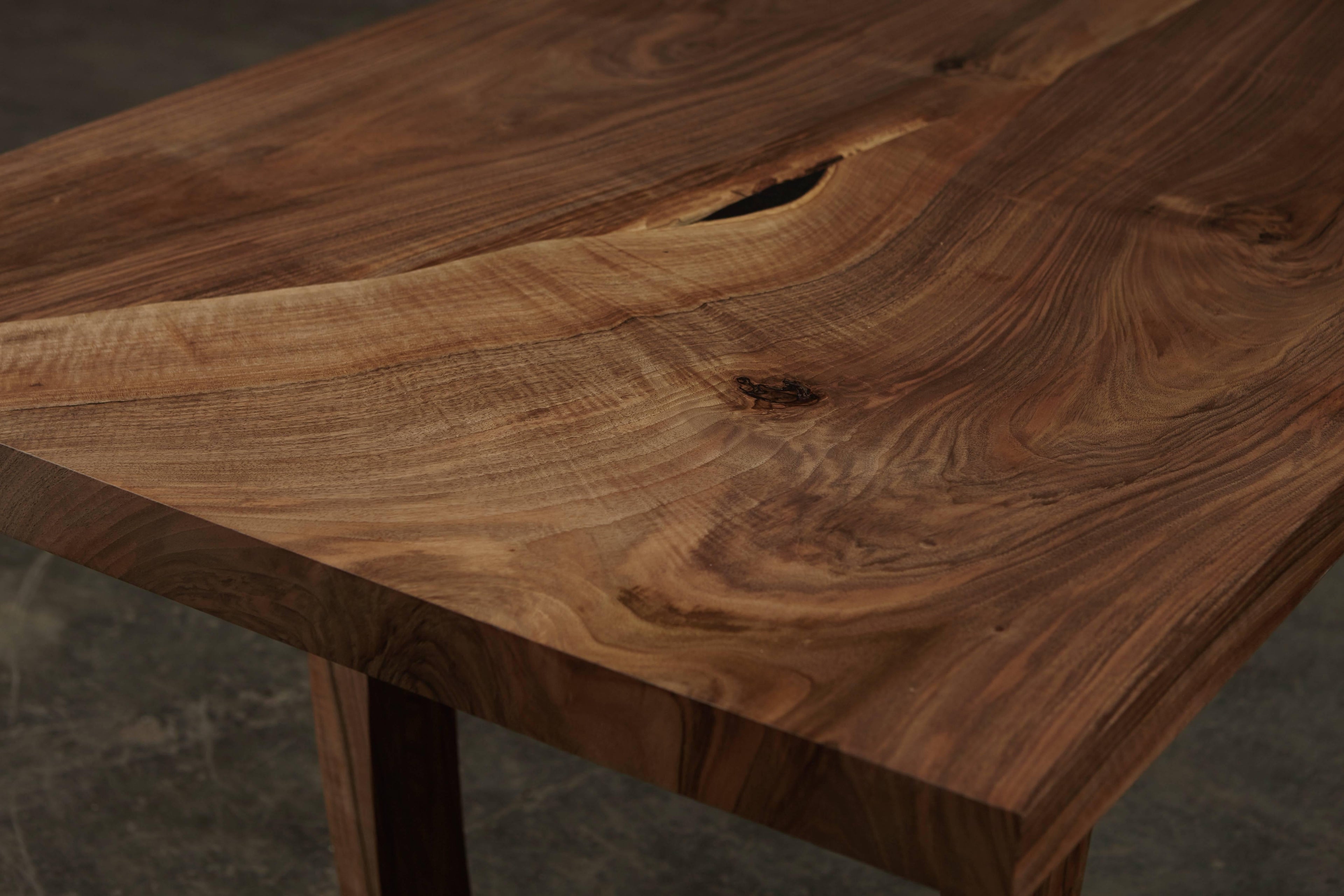 https://a.1stdibscdn.com/trapeze-leg-english-walnut-dining-table-by-jonathan-field-for-sale-picture-5/f_28993/f_468852321759340318050/LisaWalnutTable_J_Field_2017_1_6__master.jpg