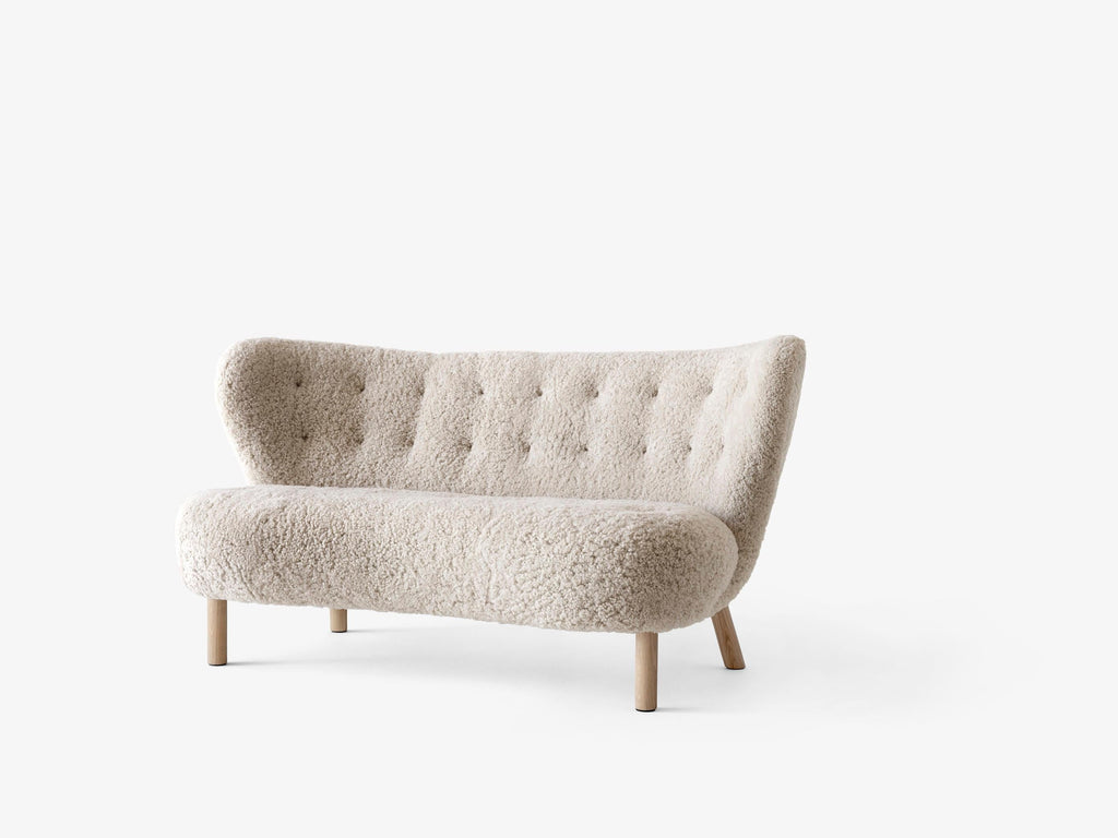 https://a.1stdibscdn.com/little-petra-sofa-by-viggo-boesen-in-sheepskin-moonlight-oiled-oak-for-t-for-sale-picture-3/f_51432/f_487443021770730880210/Little_Petra_VB2_in_Oiled_Oak_w_Sheepskin_Moonlight_master.jpg