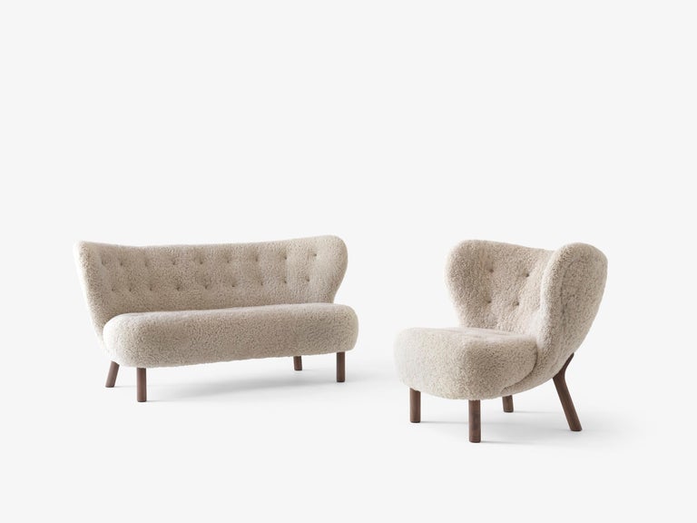 https://a.1stdibscdn.com/set-of-little-petra-sofa-lounge-chair-in-sheepskin-moonlight-walnut-for-t-for-sale-picture-5/f_51432/f_487444821770753316721/Little_Petra_VB2_in_Oiled_Walnut_w_Sheepskin_Moonlight_I_Little_Petra_VB1_in_Oiled_Walnut_w_Sheepskin_Moonlight_master.jpg?width=768